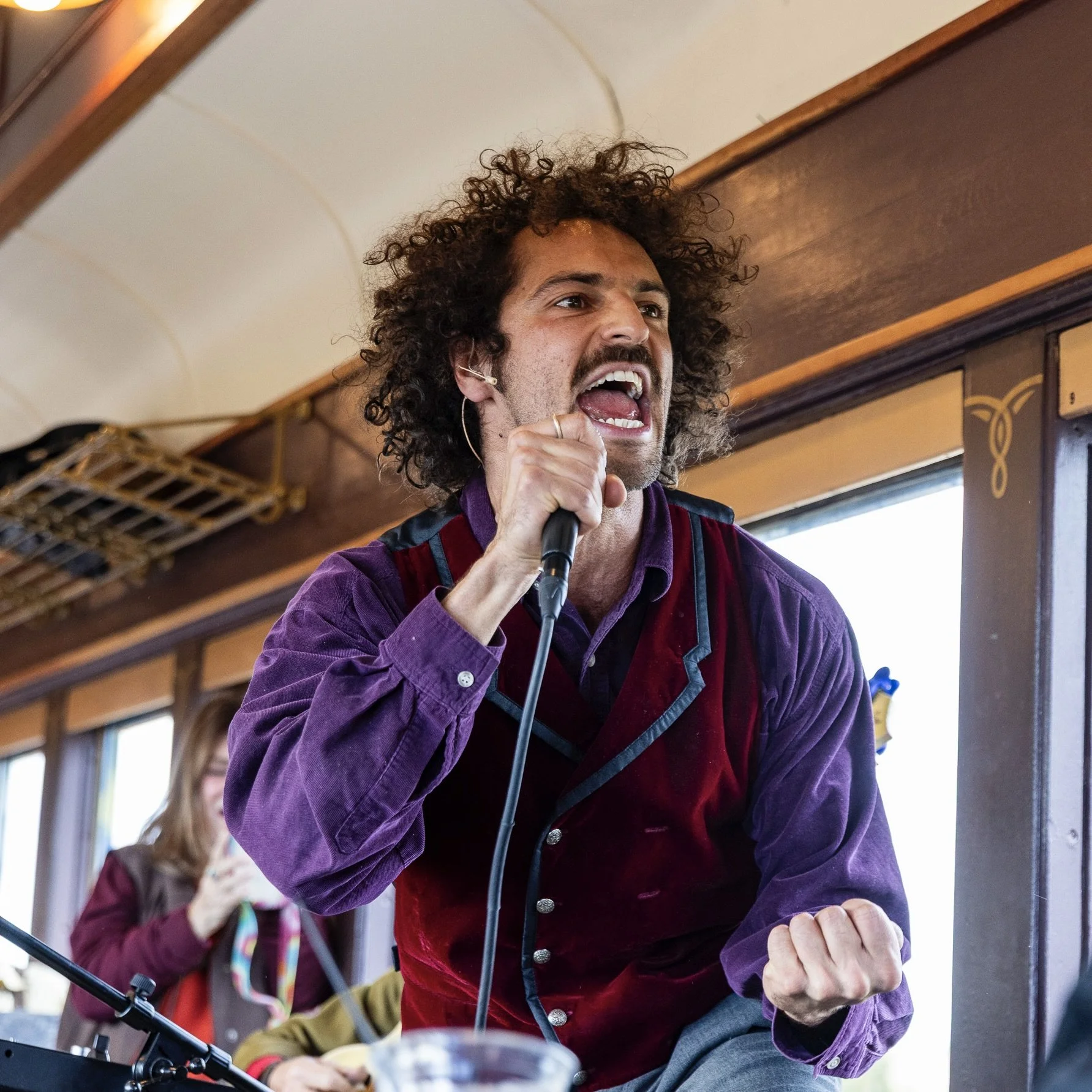 KEVIN KELLY AS MR. BAMBINO