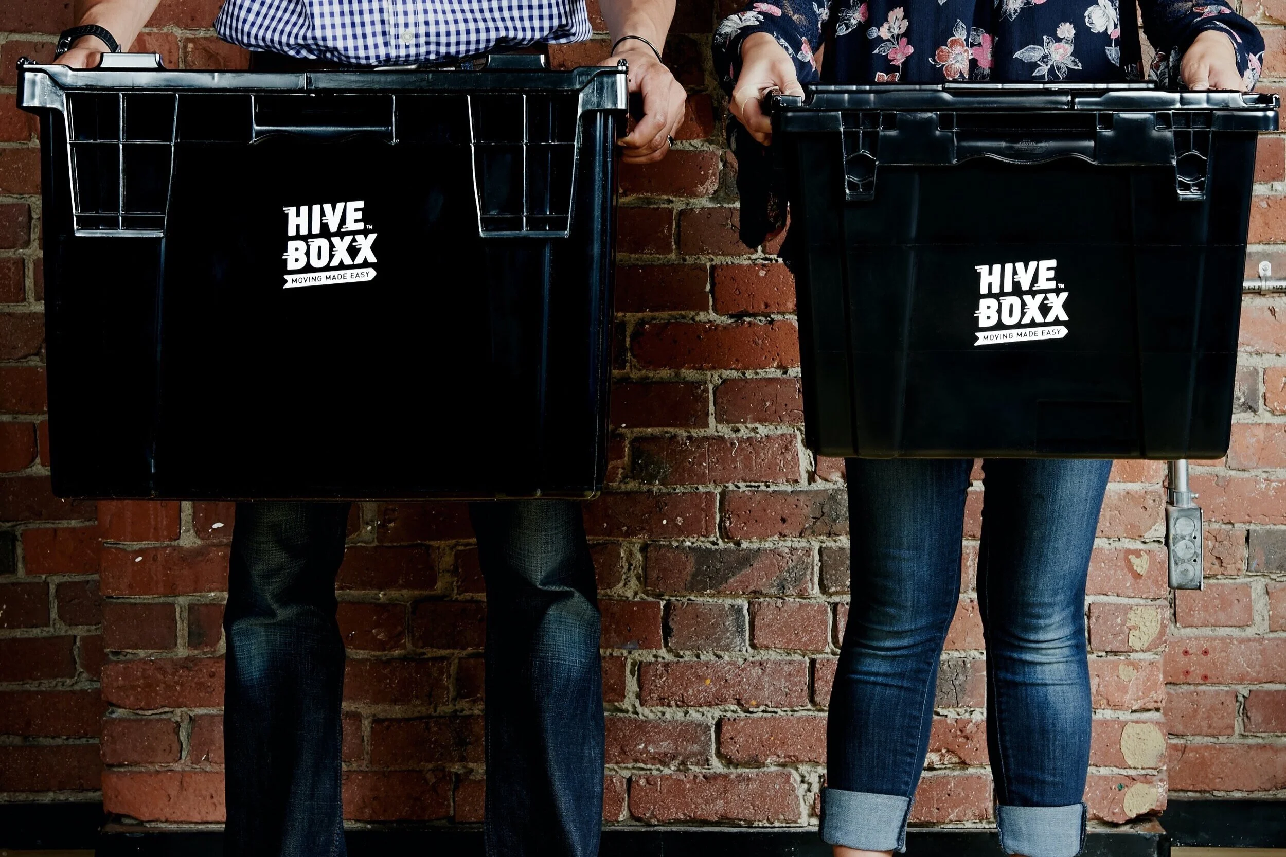hiveboxx-oIYQ11wXl6w-unsplash.jpg