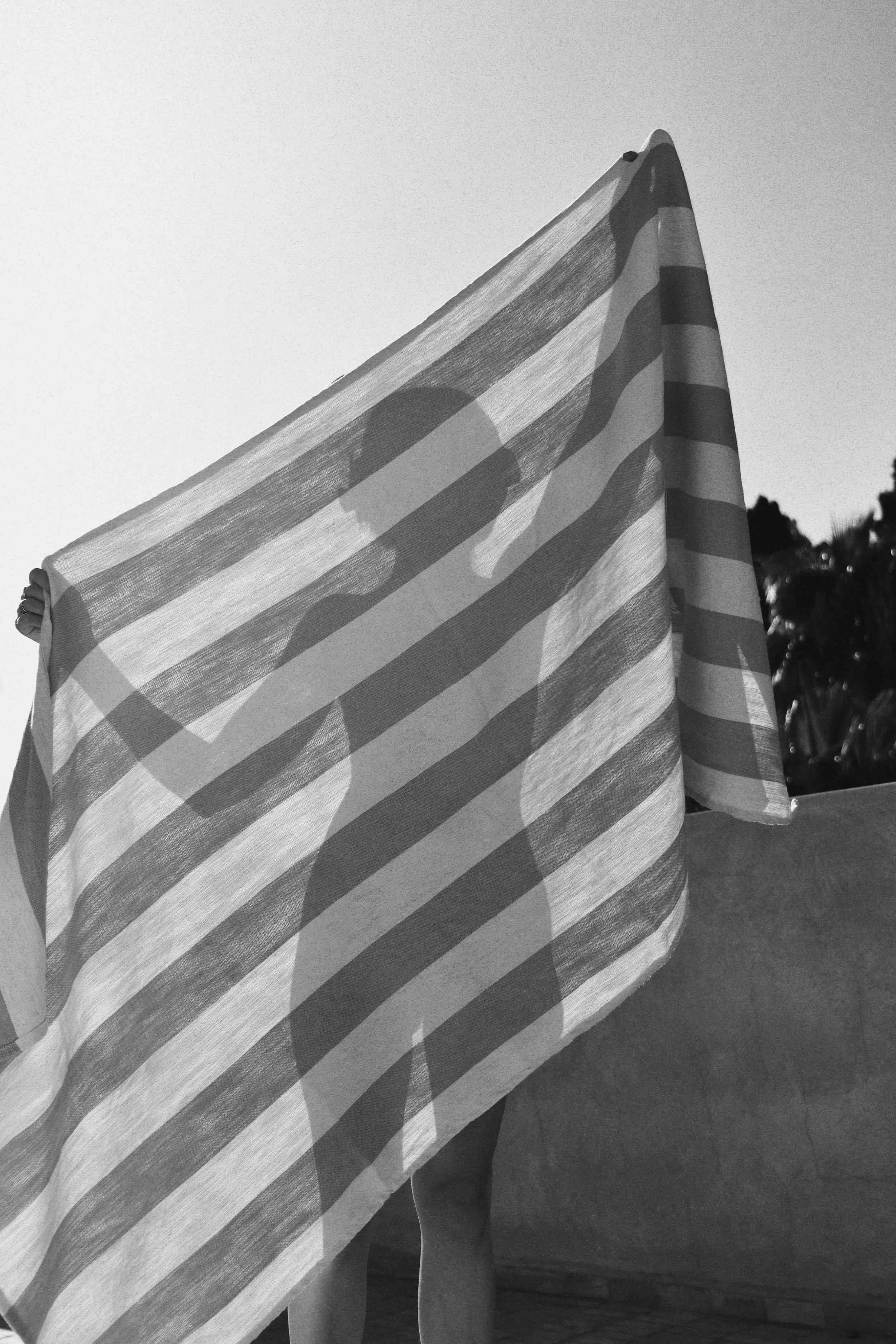 terrace 03 b&w grain.jpg