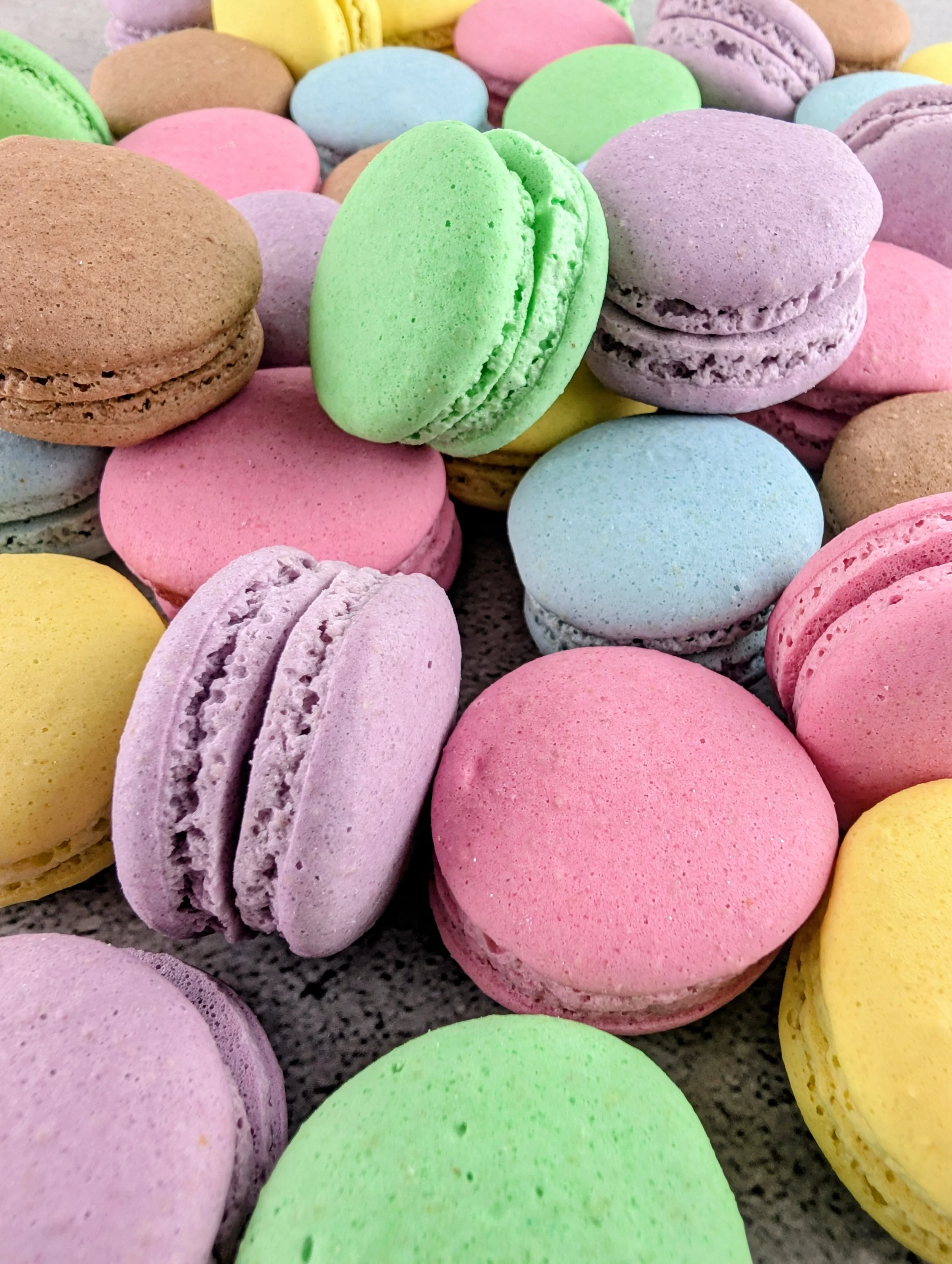 Assorted Macarons - 6 Flavours by Le Gourmand