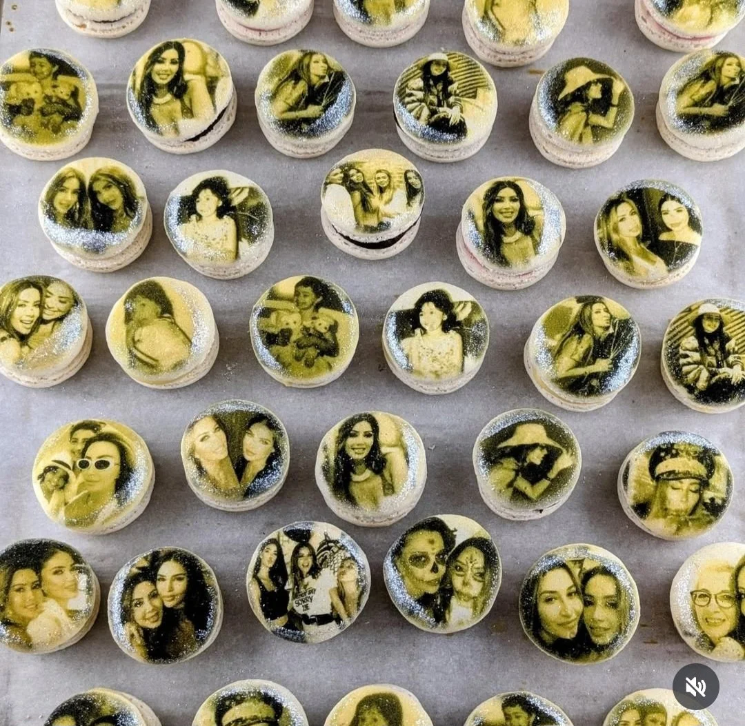 print your image on macarons by Le Gourmand.jpg