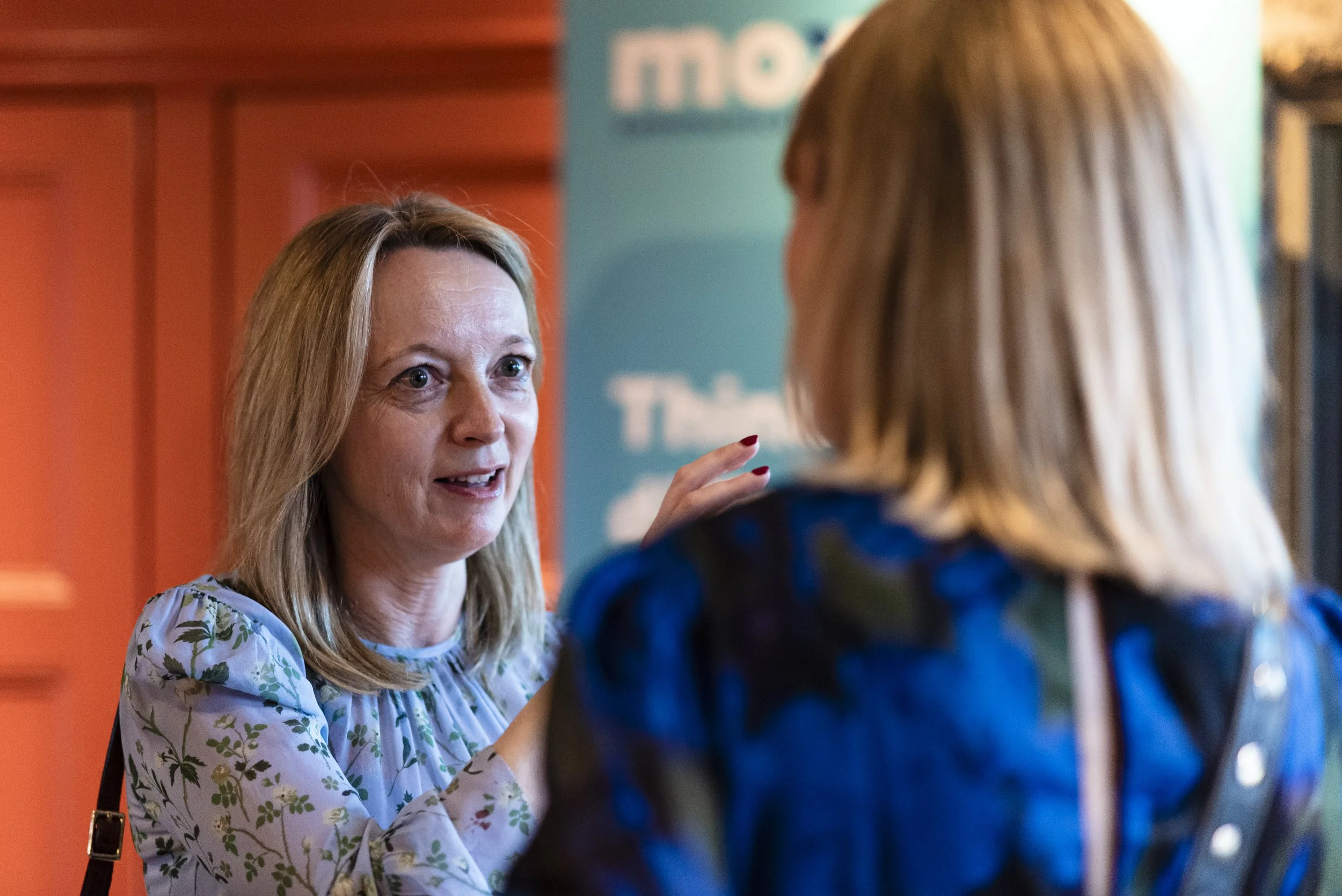 Moxy Communications - corporate photography - evening event photography - low light photography - event photography - event photographer - nocturna photography - nocturnaphotography - internal communication photography - pr photography - press photog