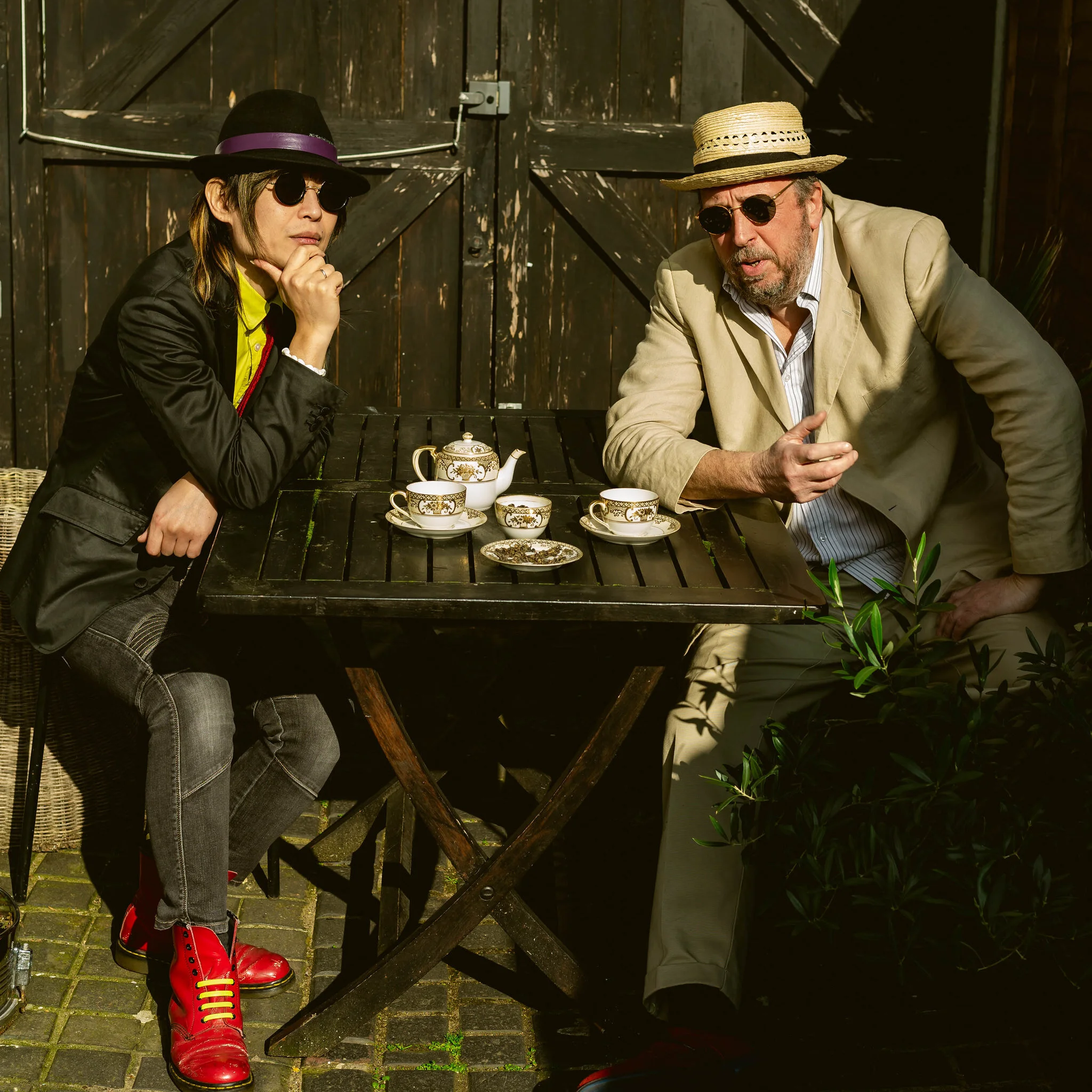 Hidè Takemoto, Tim Hopkins, press and promotional photography, portrait photography, press kit photography, e-press kit photography, epk photography, media photography, band photography, music photography, musician portrait, band portrait, Japanese m