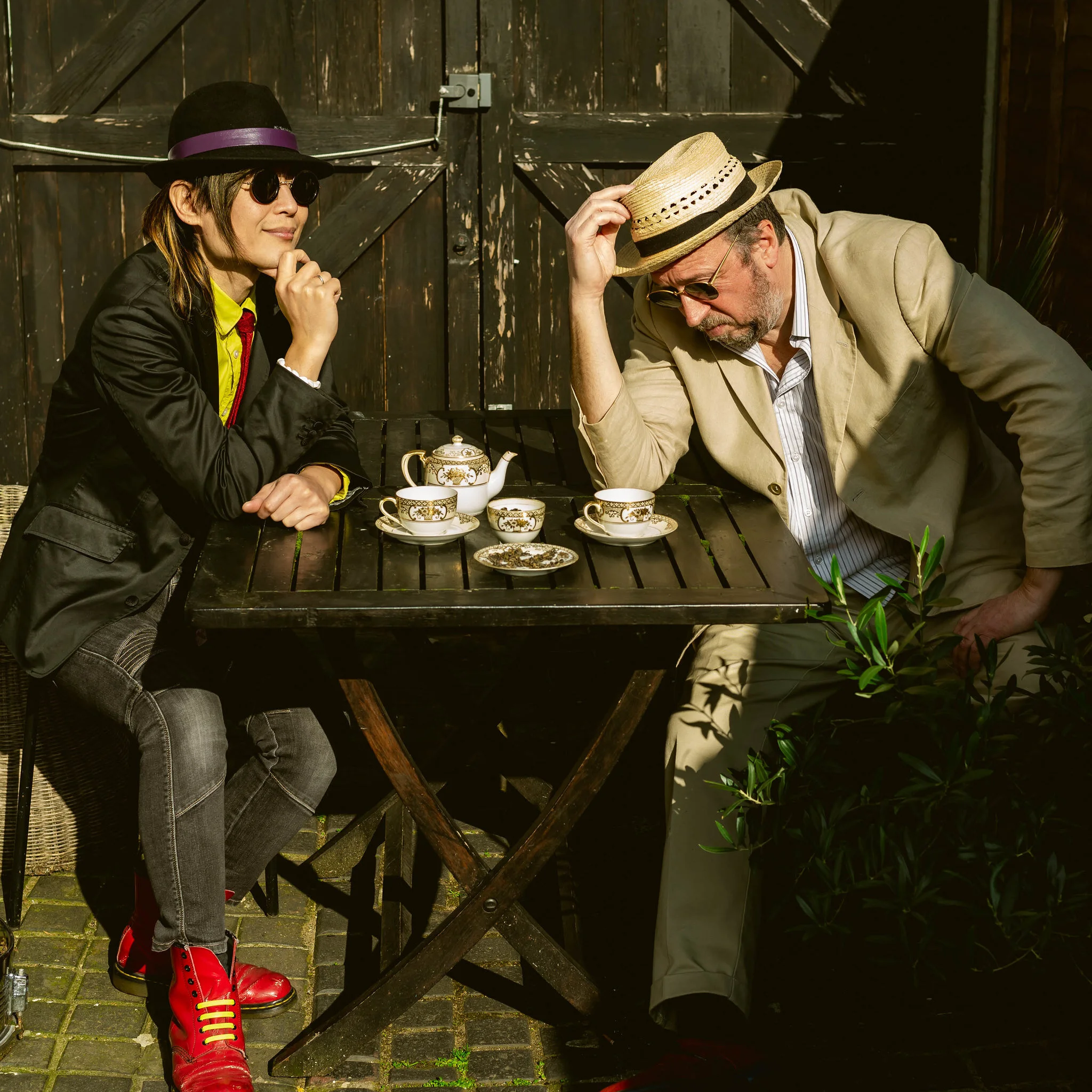 Hidè Takemoto, Tim Hopkins, press and promotional photography, portrait photography, press kit photography, e-press kit photography, epk photography, media photography, band photography, music photography, musician portrait, band portrait, Japanese m