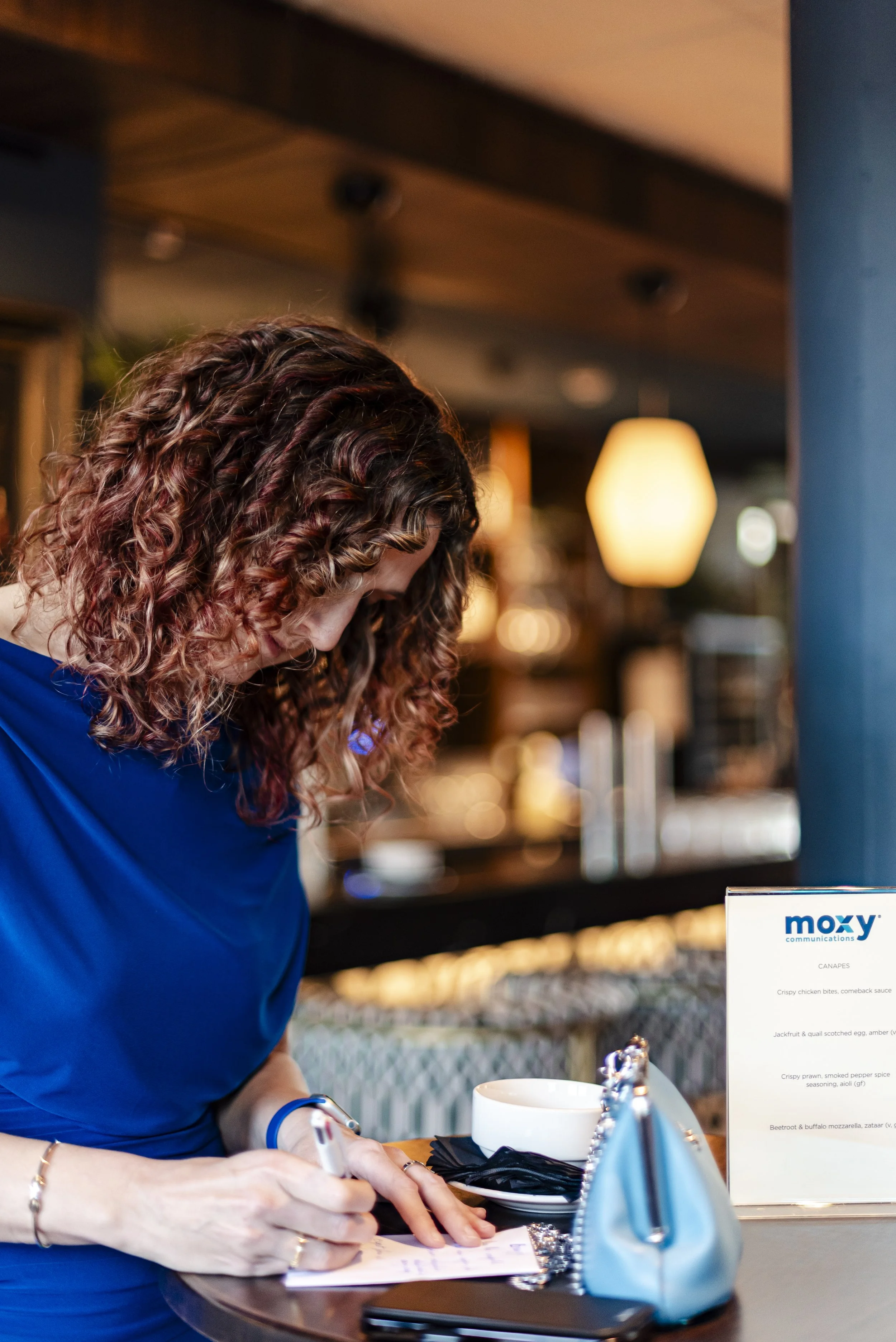 Moxy Communications - corporate photography - evening event photography - low light photography - event photography - event photographer - nocturna photography - nocturnaphotography - internal communication photography - pr photography - press photog