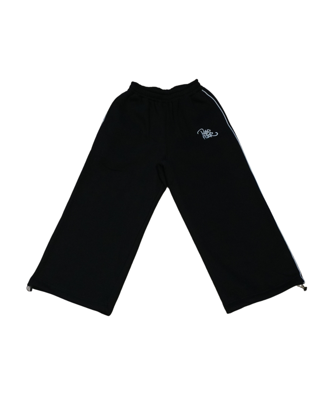 Black Pants.png