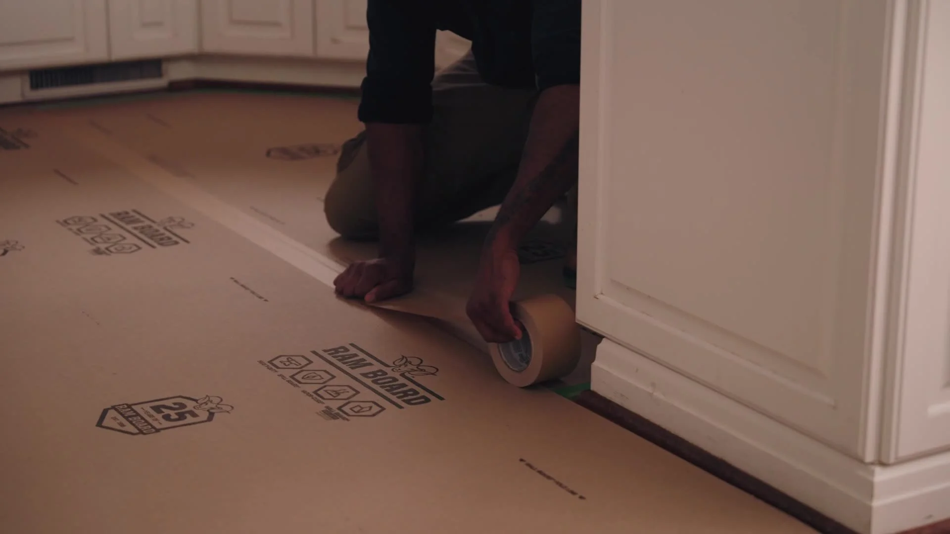 frame_384.jpg