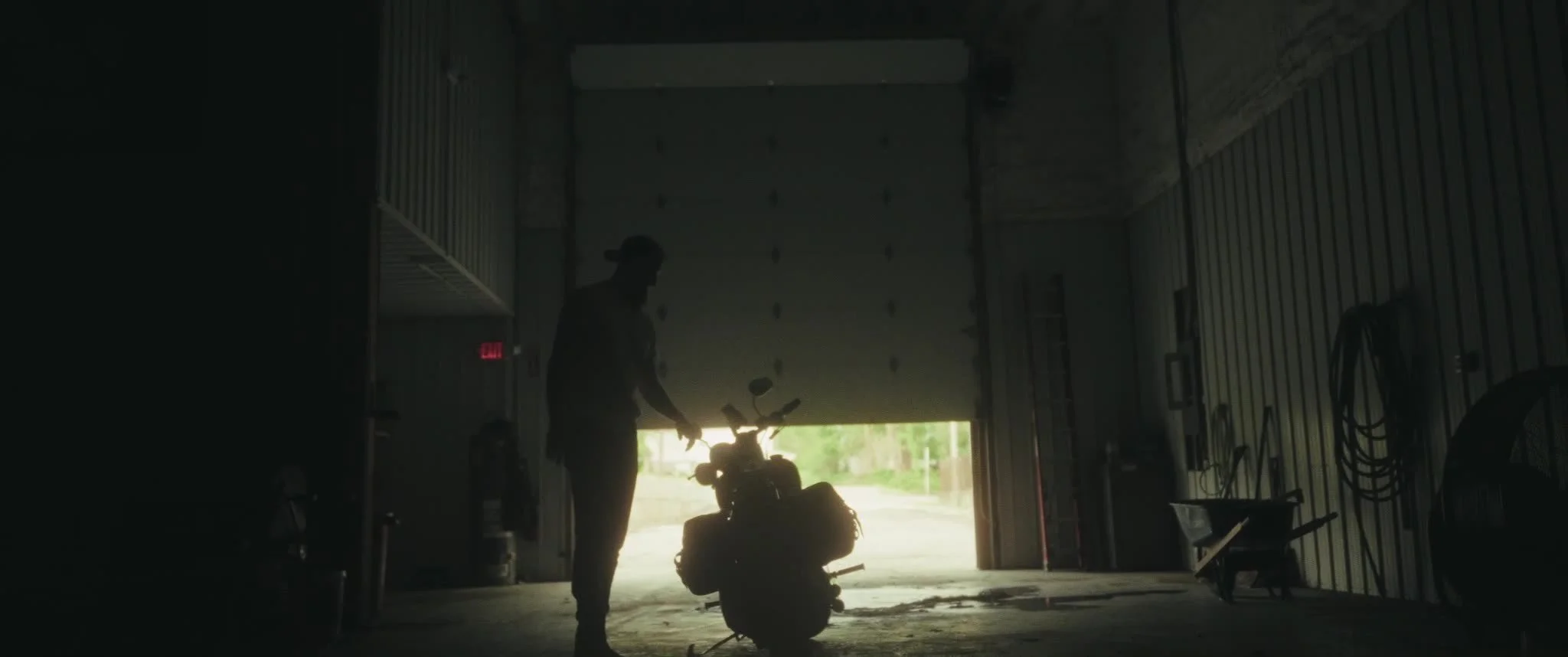frame_718.jpg