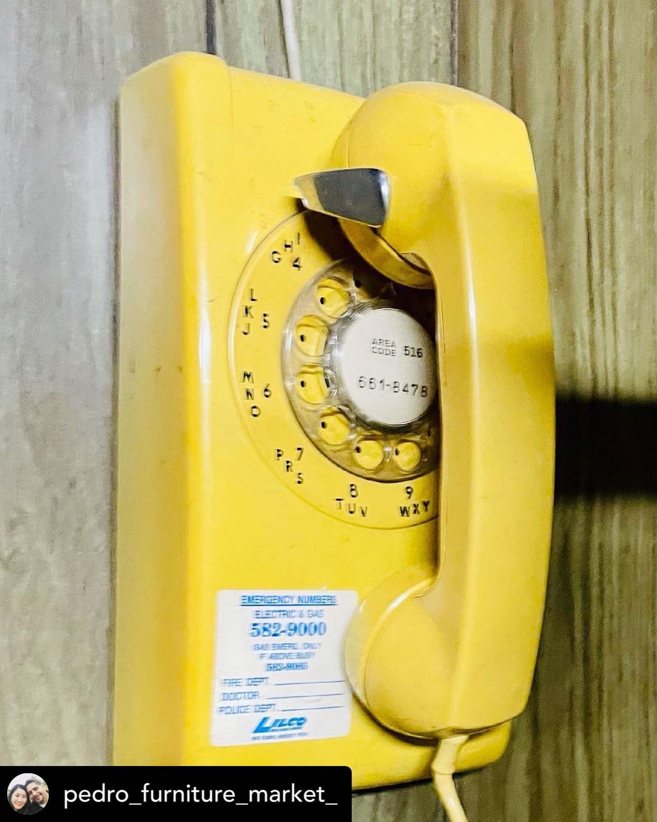 Unless you&rsquo;re not calling me from this phone, send a text. 🟡

But for real, this phone is for sale via @pedro_furniture_market_  in queens!
🤩

#callmeMaybe #jk #plsText #yellowtape #yellow #truecrime