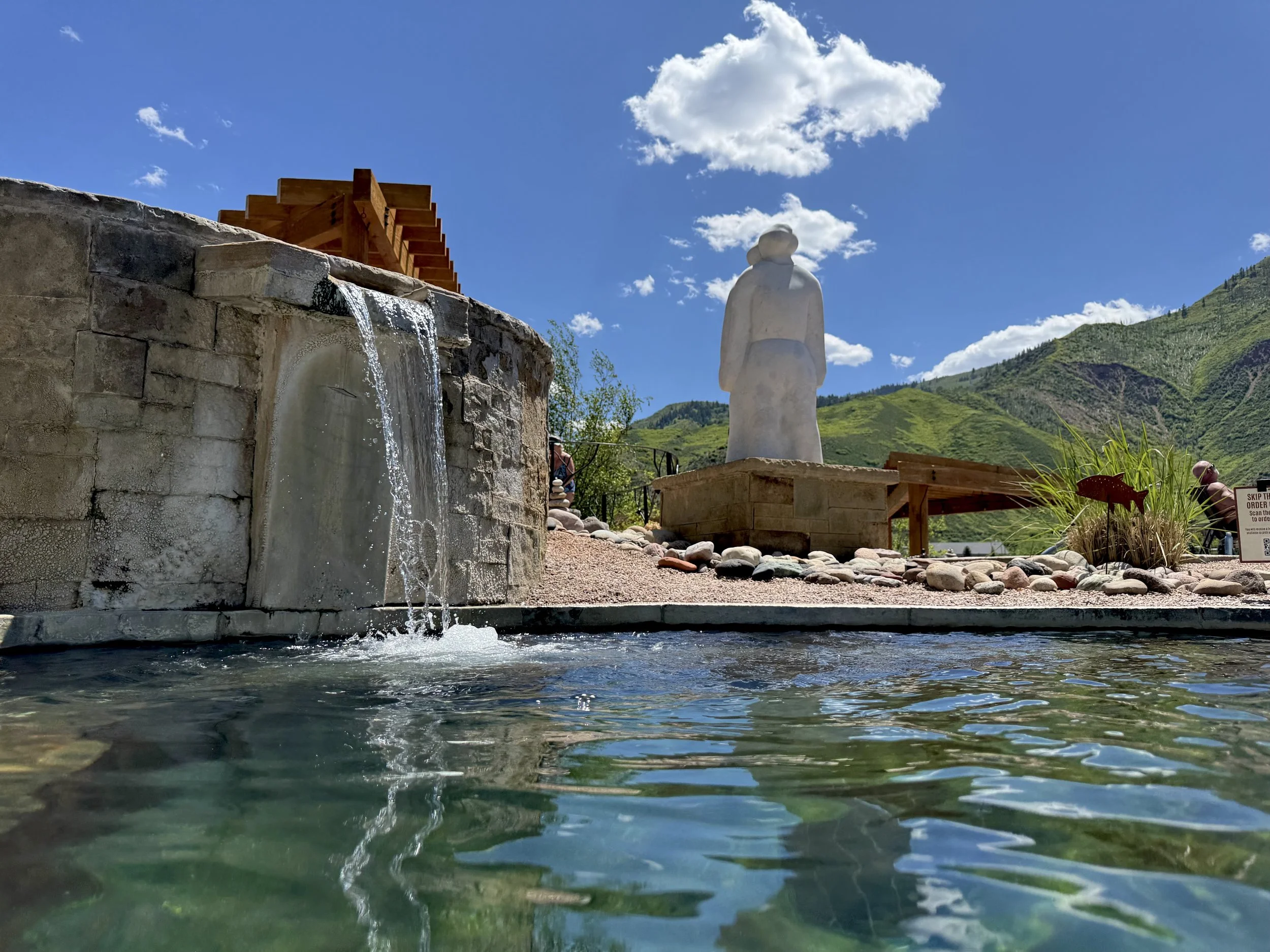 EarthlyExcursions Glenwood Springs Hot Springs (10).jpg
