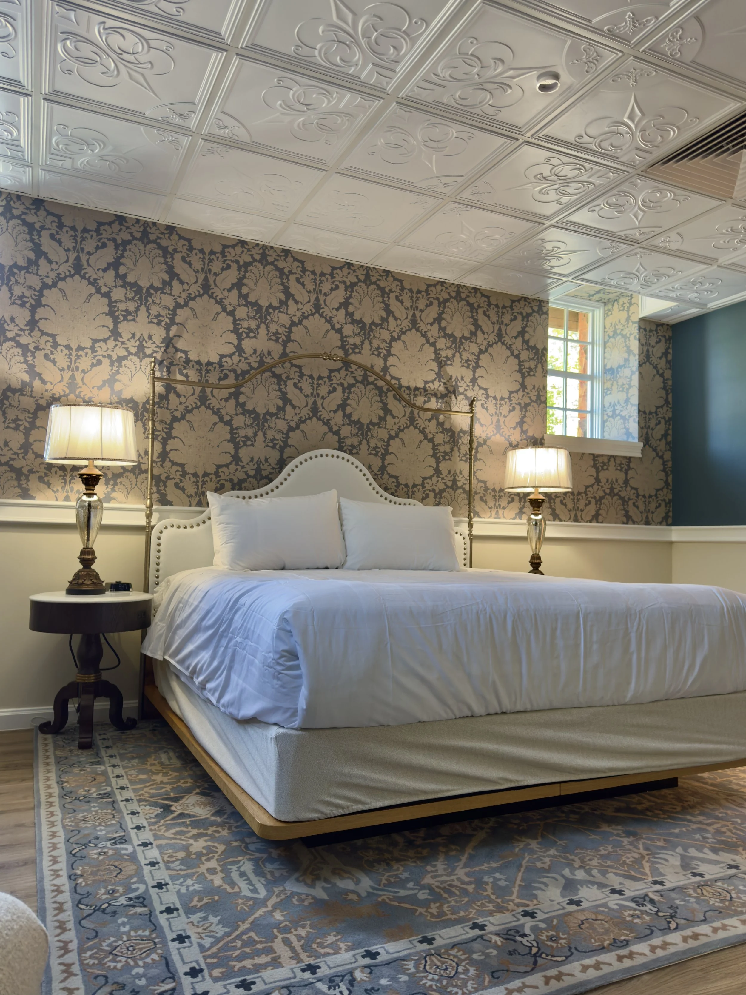 EarthlyExcursions Hotel 1888 (11).jpg