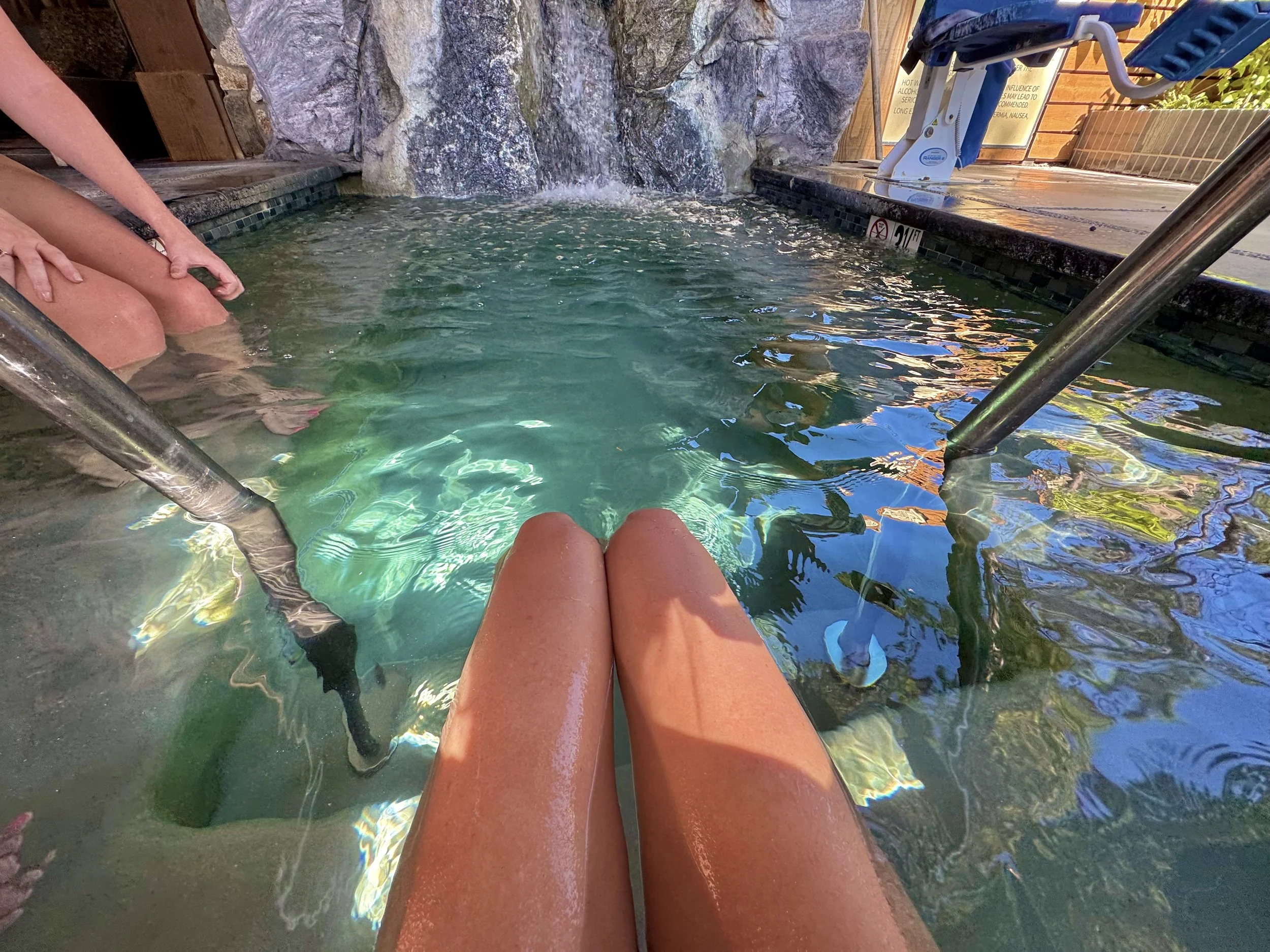 EarthlyExcursions Rush Creek Lodge Spa Yosemite (34).jpg