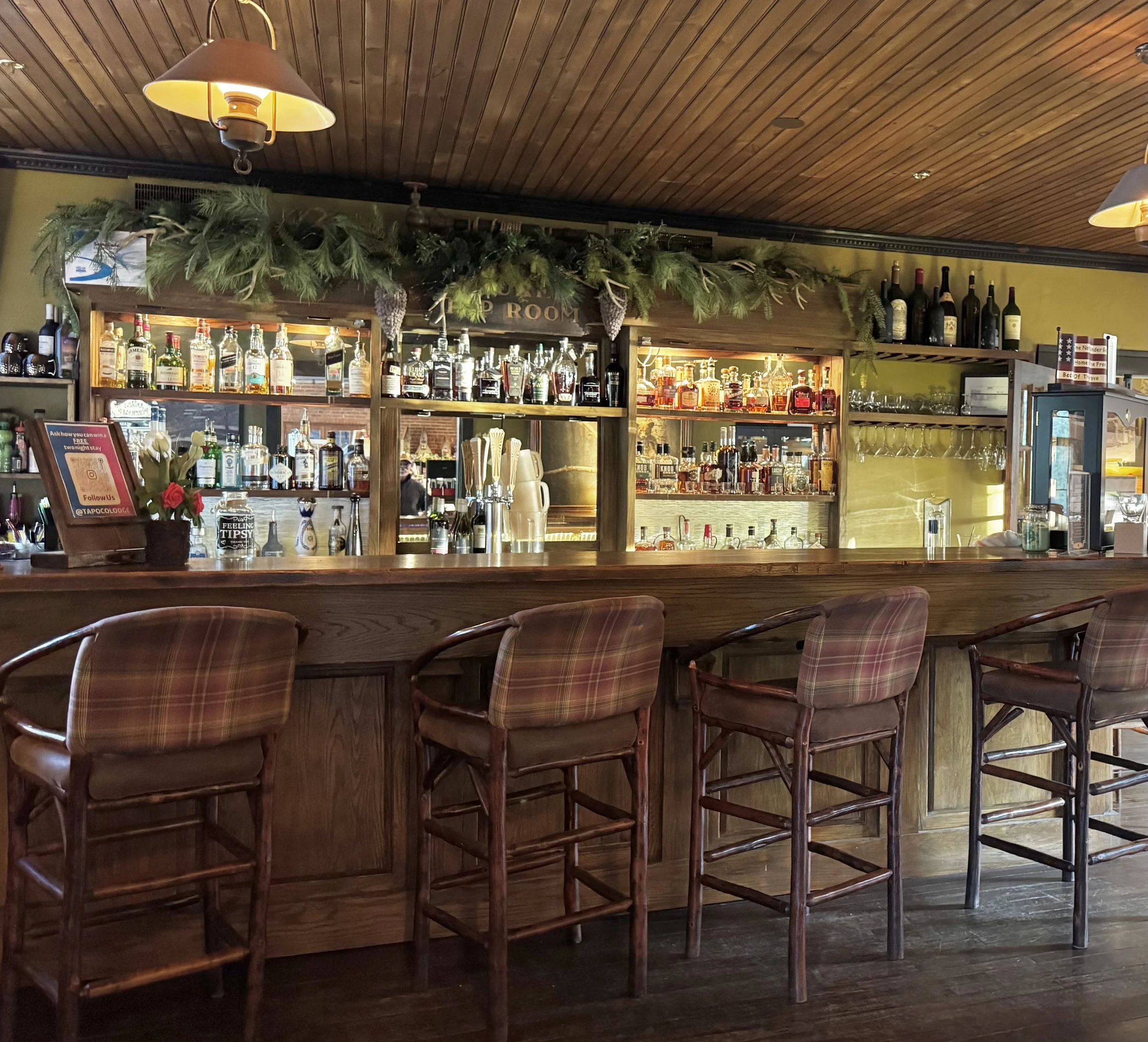 earthlyexcursions-Tapoco-Lodge-NC (41).jpeg