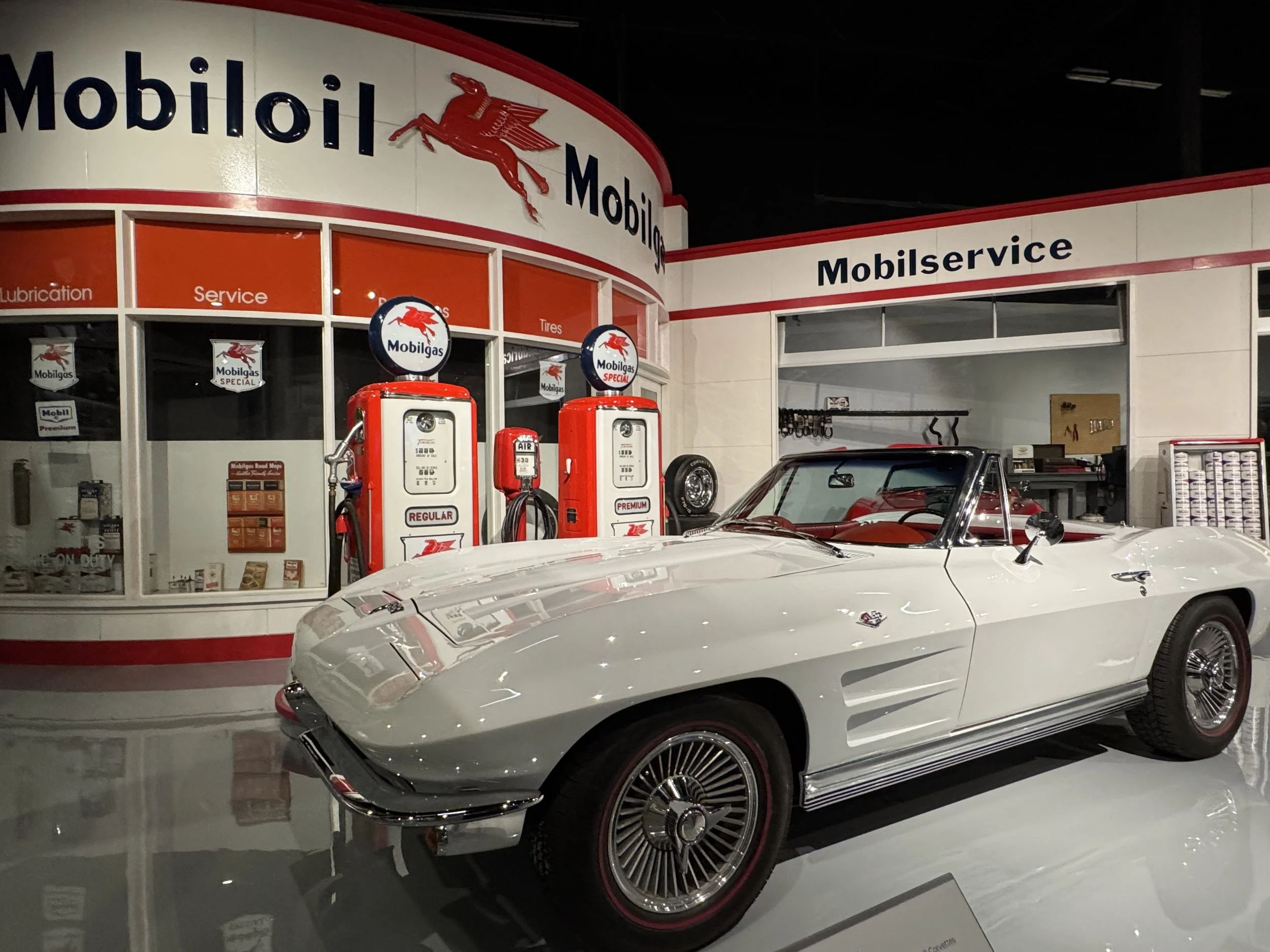 Corvette_Museum_EarthlyExcursions_Bowling_Green (22).jpeg