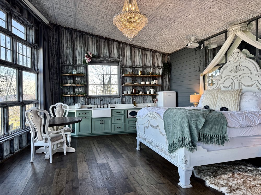 Quick Guide to Music City IMG 5540