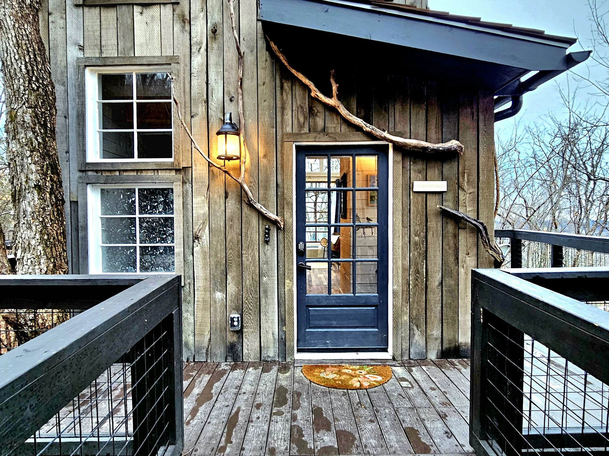 Treetop Hidewaways Treehouses Chattanooga EarthlyExcursions