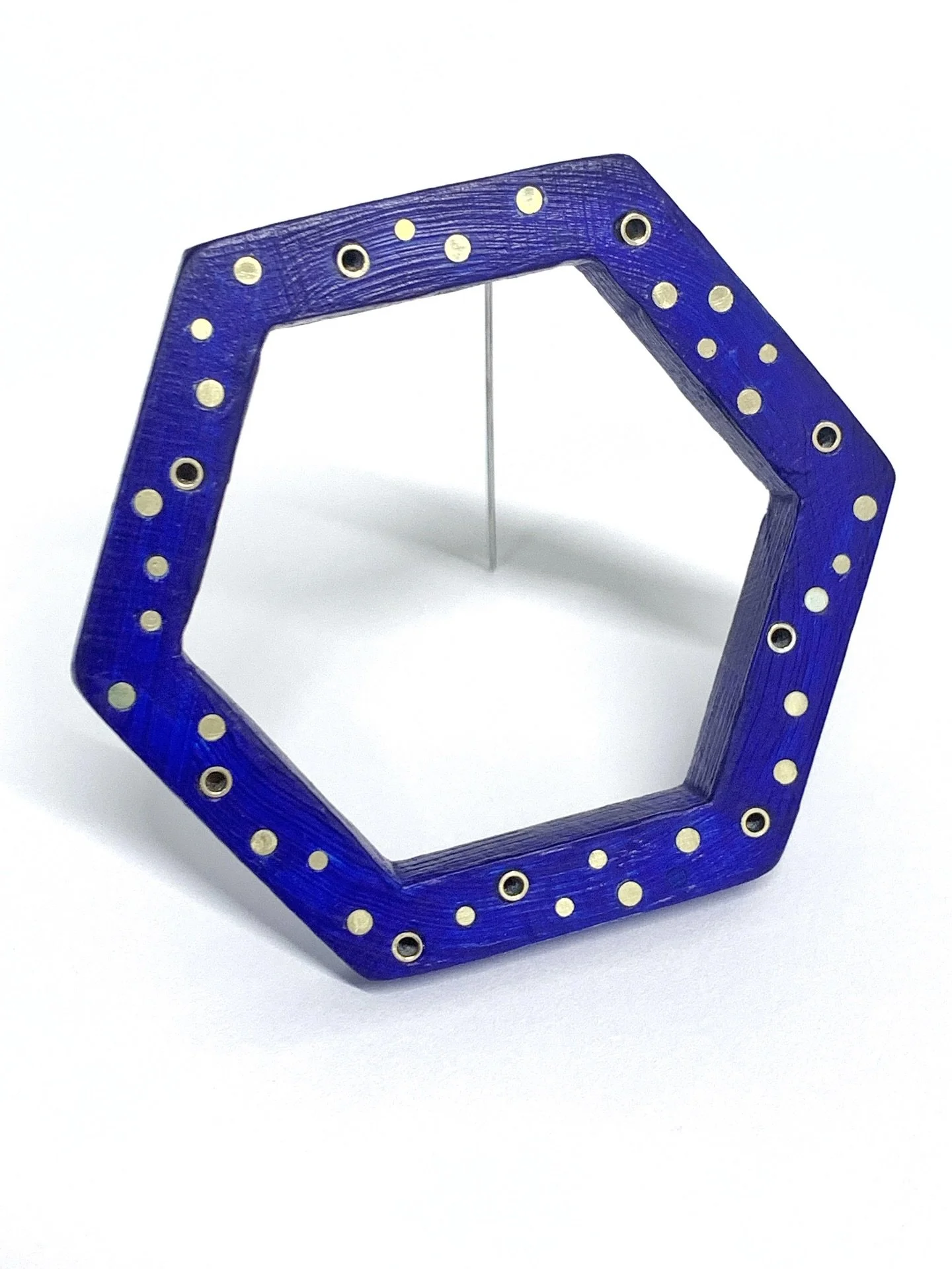 Inspired by the brooch I made in the summer, here&rsquo;s the one I created for the #20brooches exhibition, marking two decades of creativity at Coburg House.

Grateful to be part of a community that&rsquo;s been nurturing makers for twenty years!

#