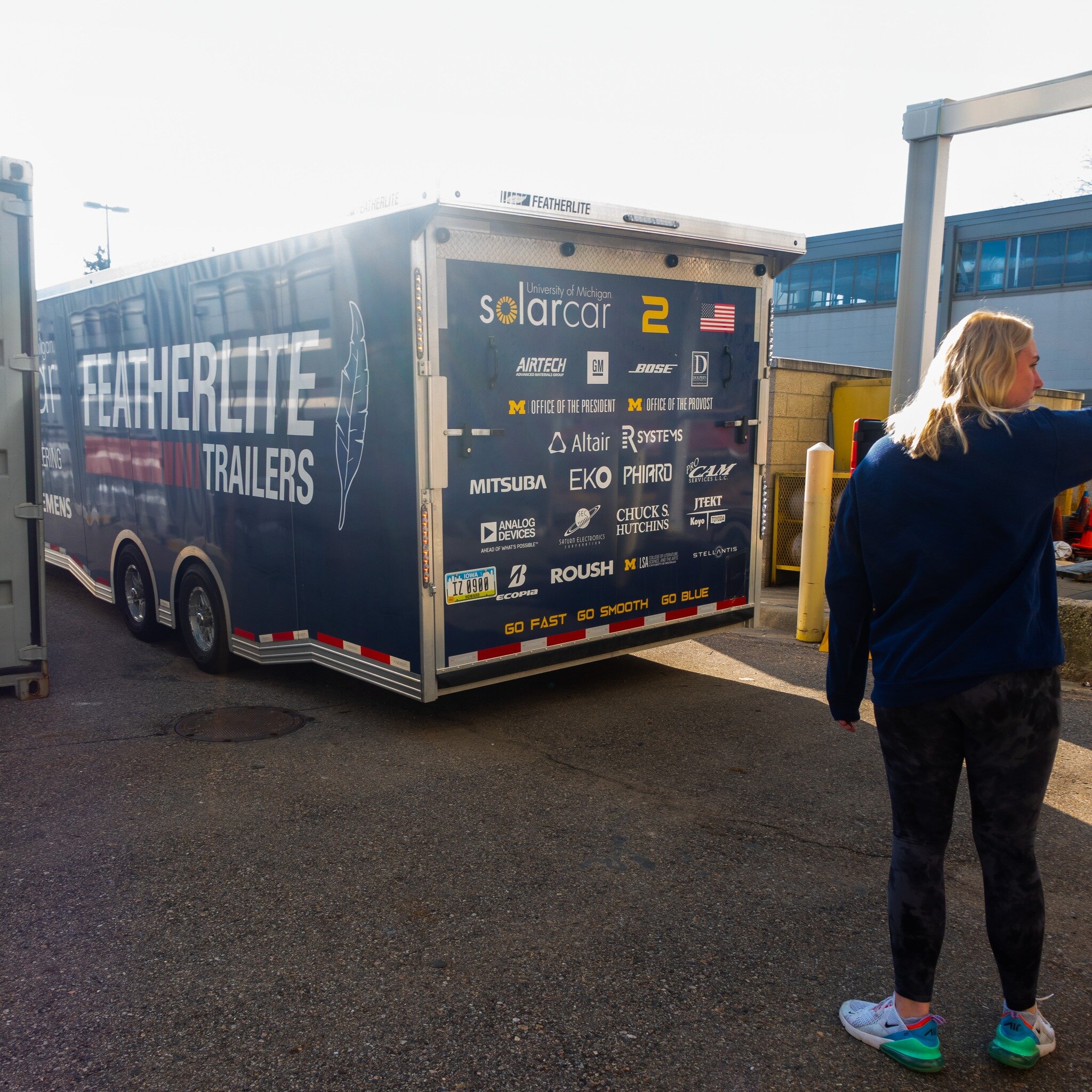Thanks to @featherlitetrailers, we are able to transport our car to events like our recent visit with Wartech Engineering . We can always count on our trailer to keep our car safe and protected while we're out and about!

#UMichSolarCar #GoBlue #Feat