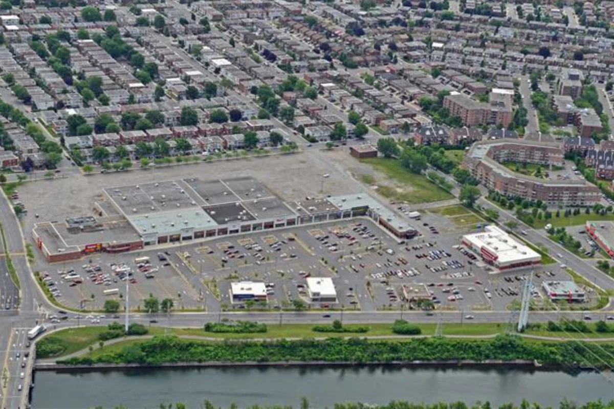 commercial-strip-retail.jpg