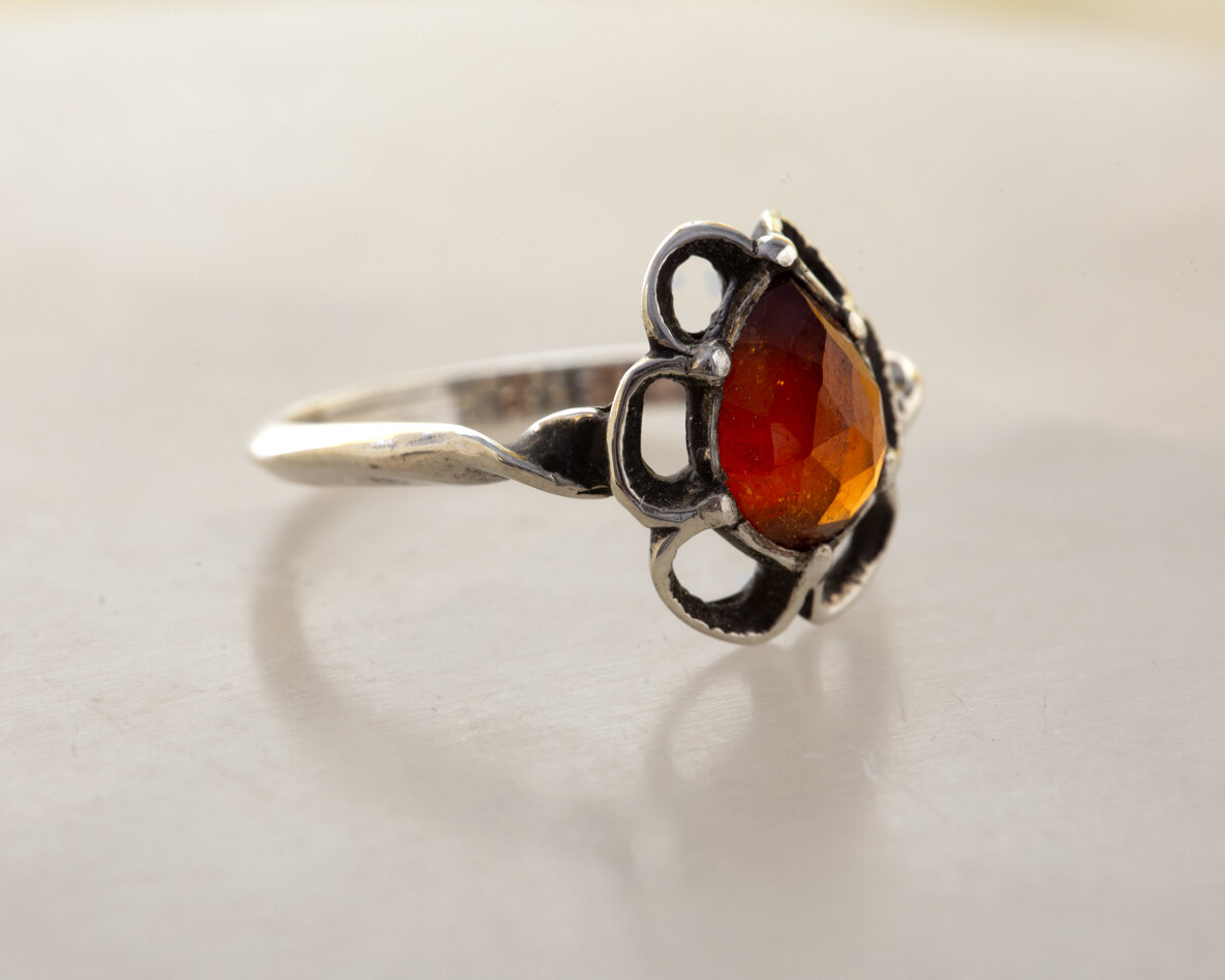 Castalia Ring
Rings, Castalia, Garnet, Emerald, Cabochon, Rose cut, Castalian Spring
Lucille Geist Jewelry