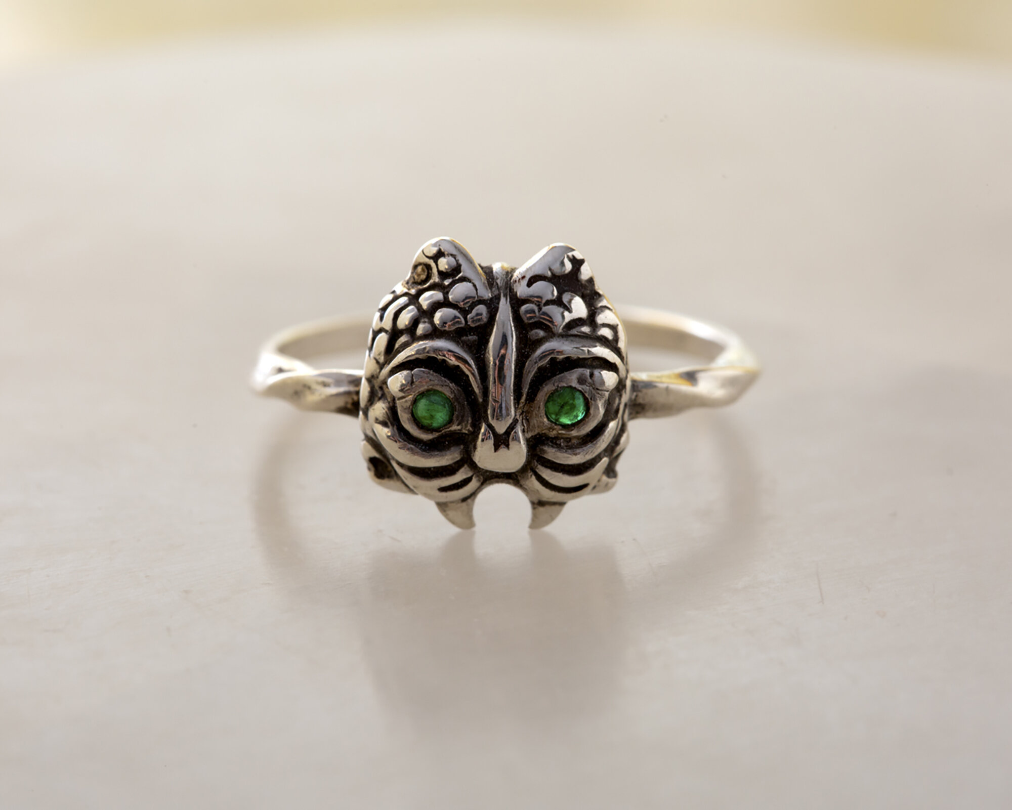 Horangi Ring
Rings, Emerald, Carnelian, Cabochon, Horangi, Tiger, Tiger jewelry, horangi jewelry
Lucille Geist Jewelry
