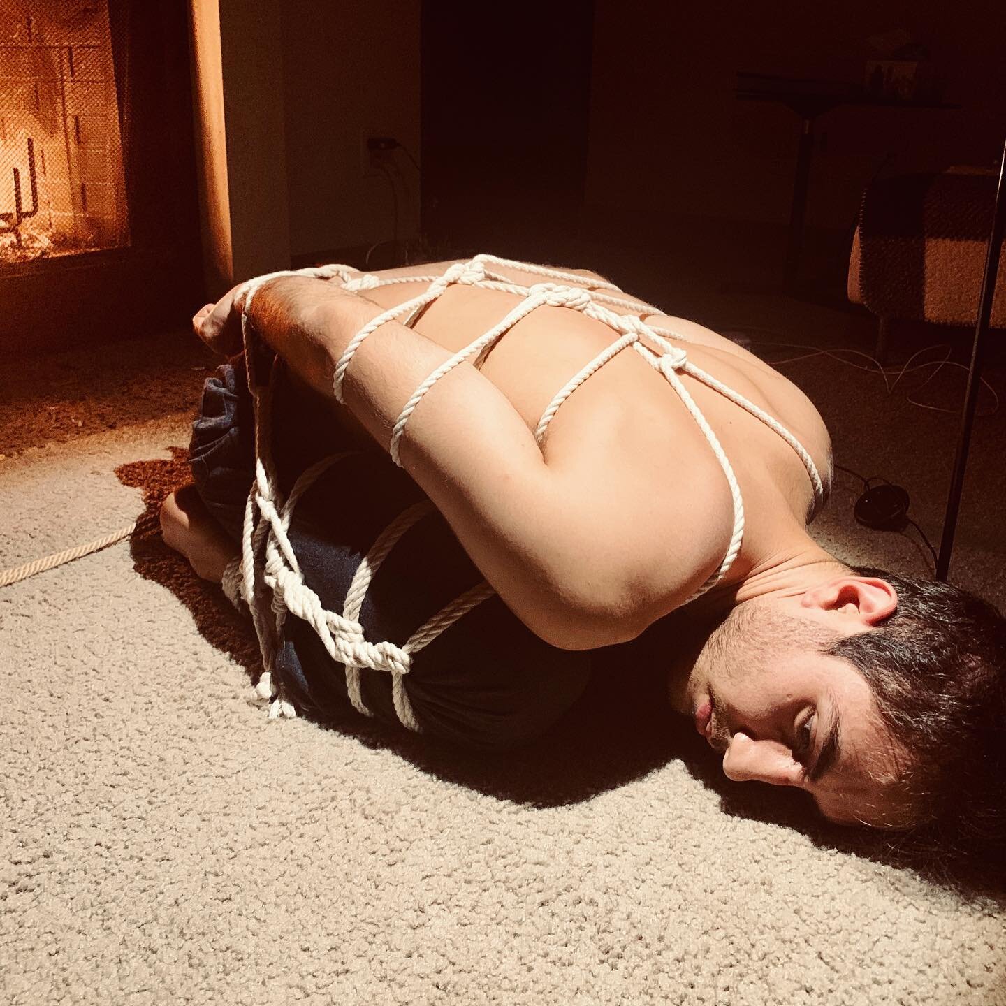 Kinbaku is a Japanese style of bondage or BDSM which involves tying a person up using simple yet visually intricate patterns. 🀄️There is a sense of freedom in being tied up to something. Your free to be present with your body. You accept that there 