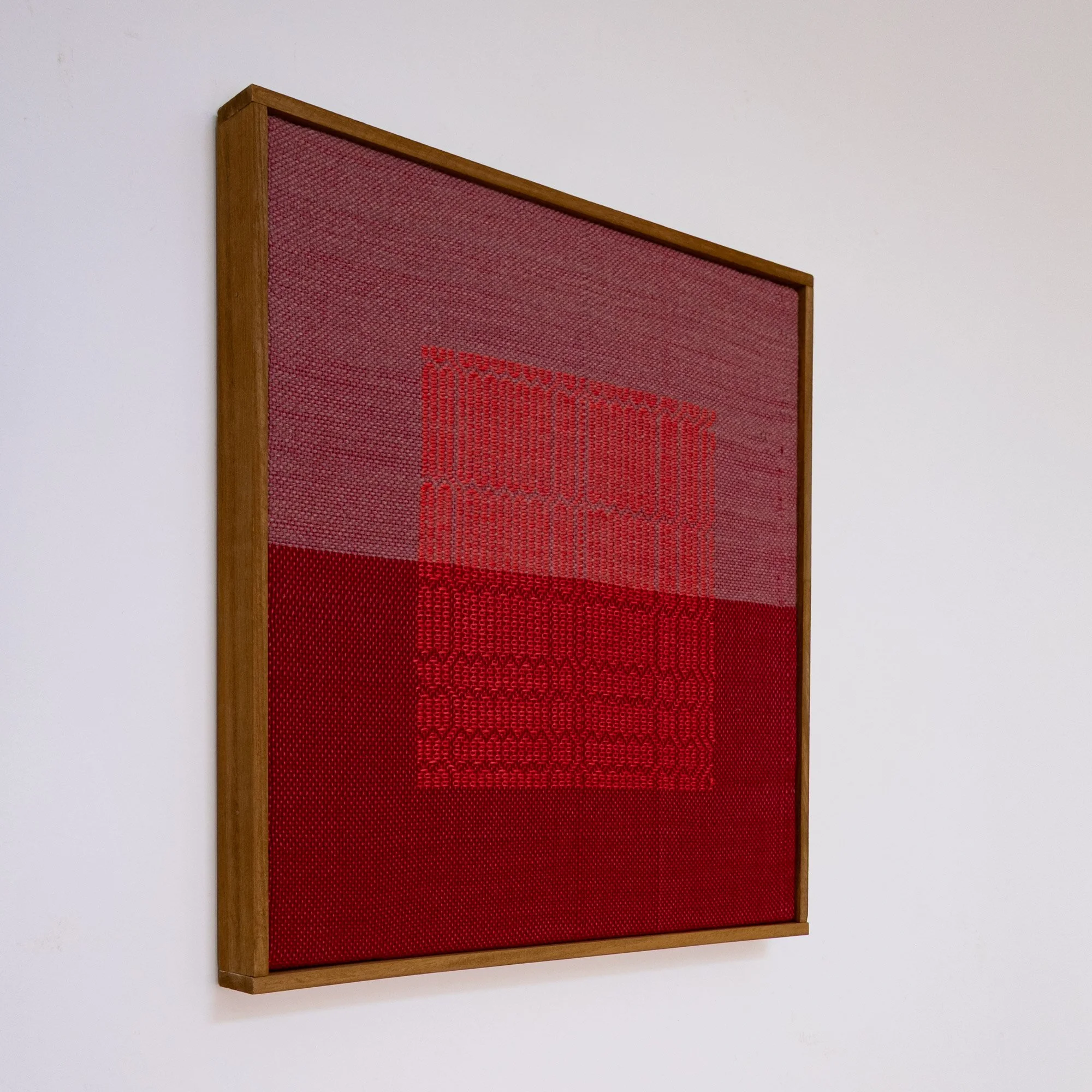Handwoven_wallart_Susanna_Costantini_B2ap.3.jpg