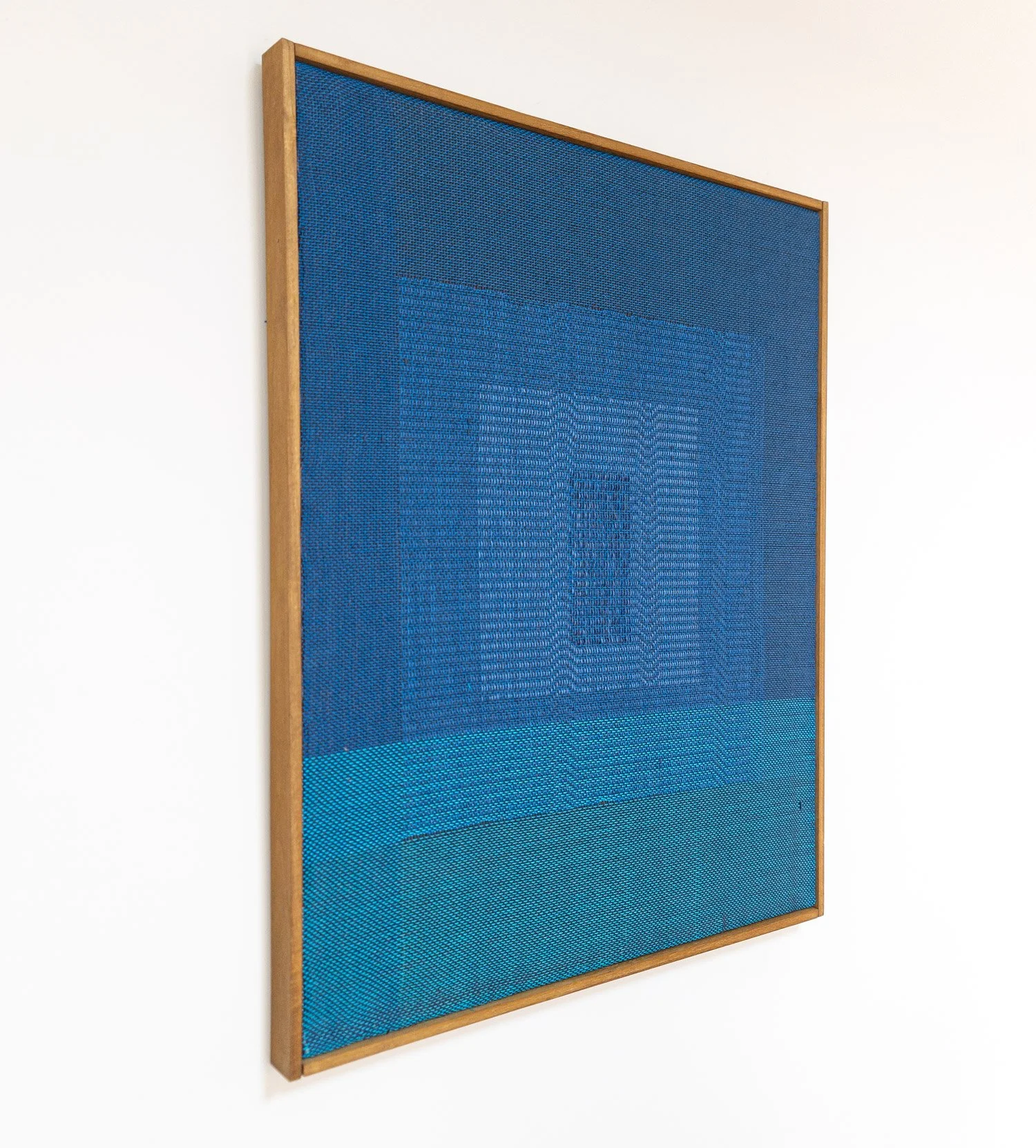 Susanna_Costantini_handweaving_BlueFlag_sidesx.jpg