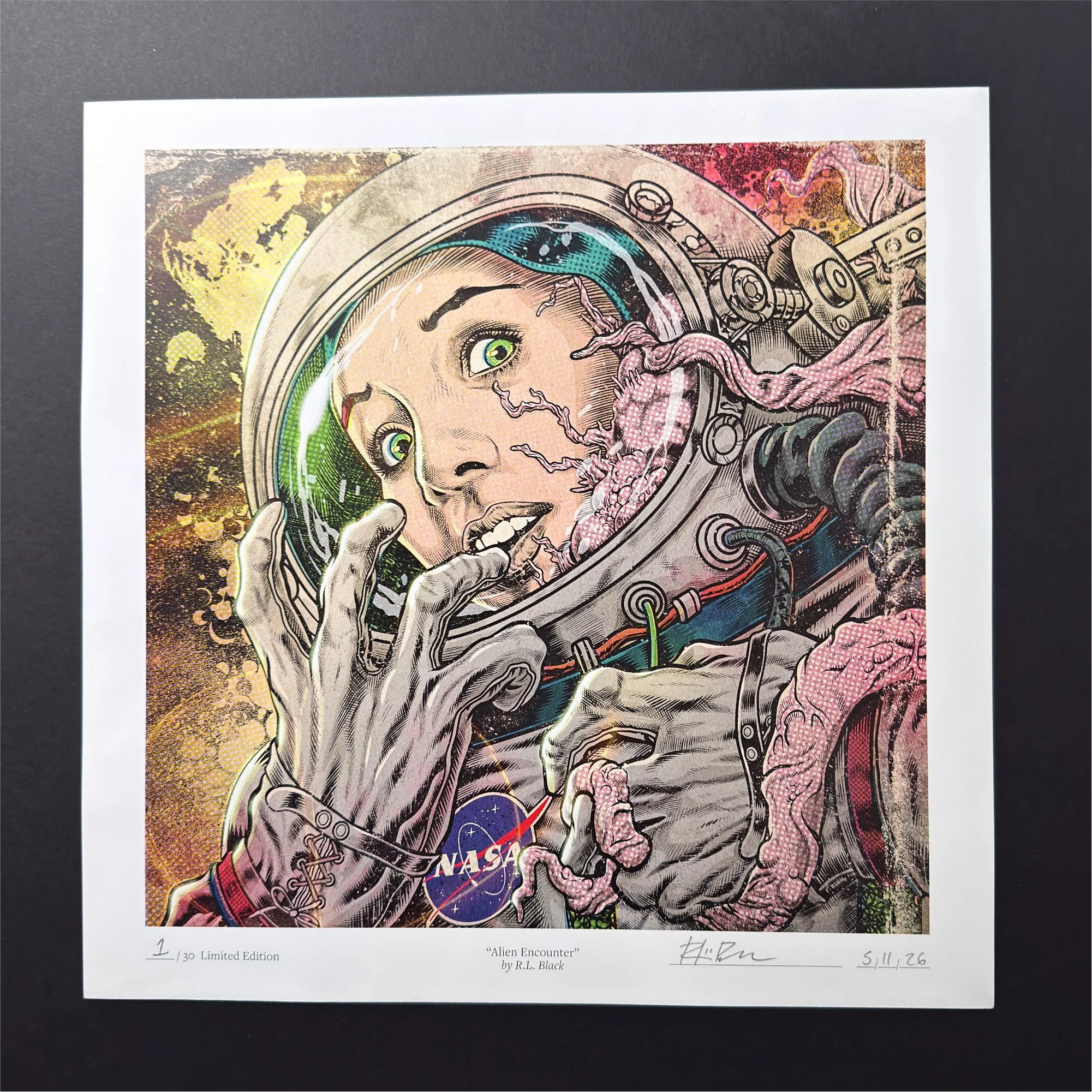 Alien-encounter-02.jpg