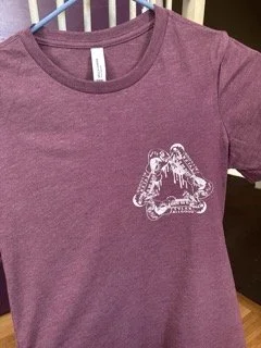tshirt-womens-maroon-front.jpeg