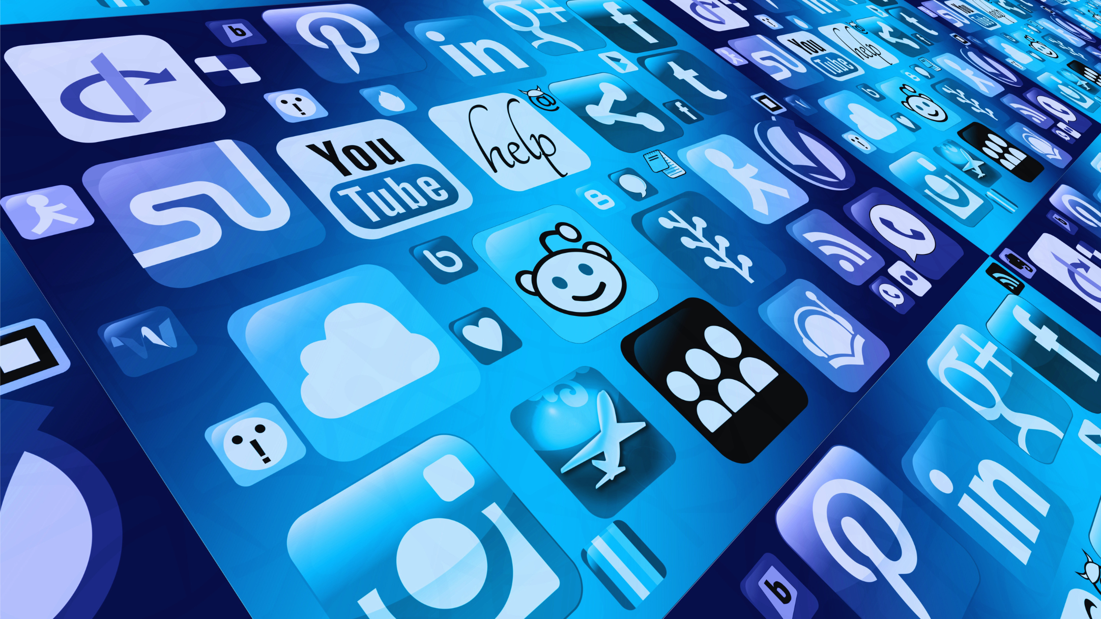 How to Stay Consistent on Social Media Without Burning Out