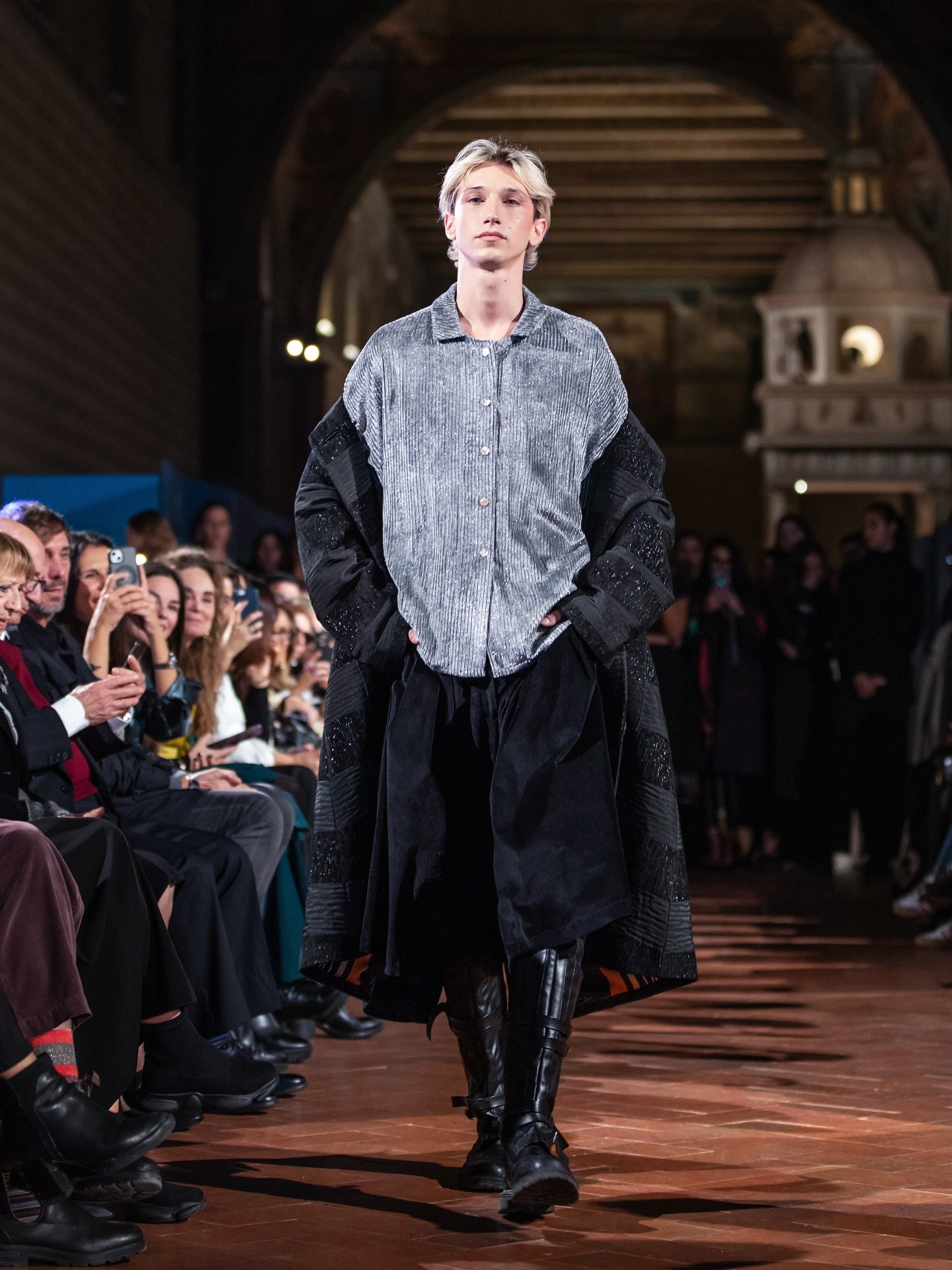 A/I 2025 Sottrazioni 
@romajewelryweek 

📸: @claudiafrijiophotographer 

- Art direction e regia @alineri.tania 
- Creative direction @ilemood 
- General assistant @michelaconsoli_ 
- Make-up/Hair @accademiaditrucco 
- Make-up/Hair Coordinator @noem