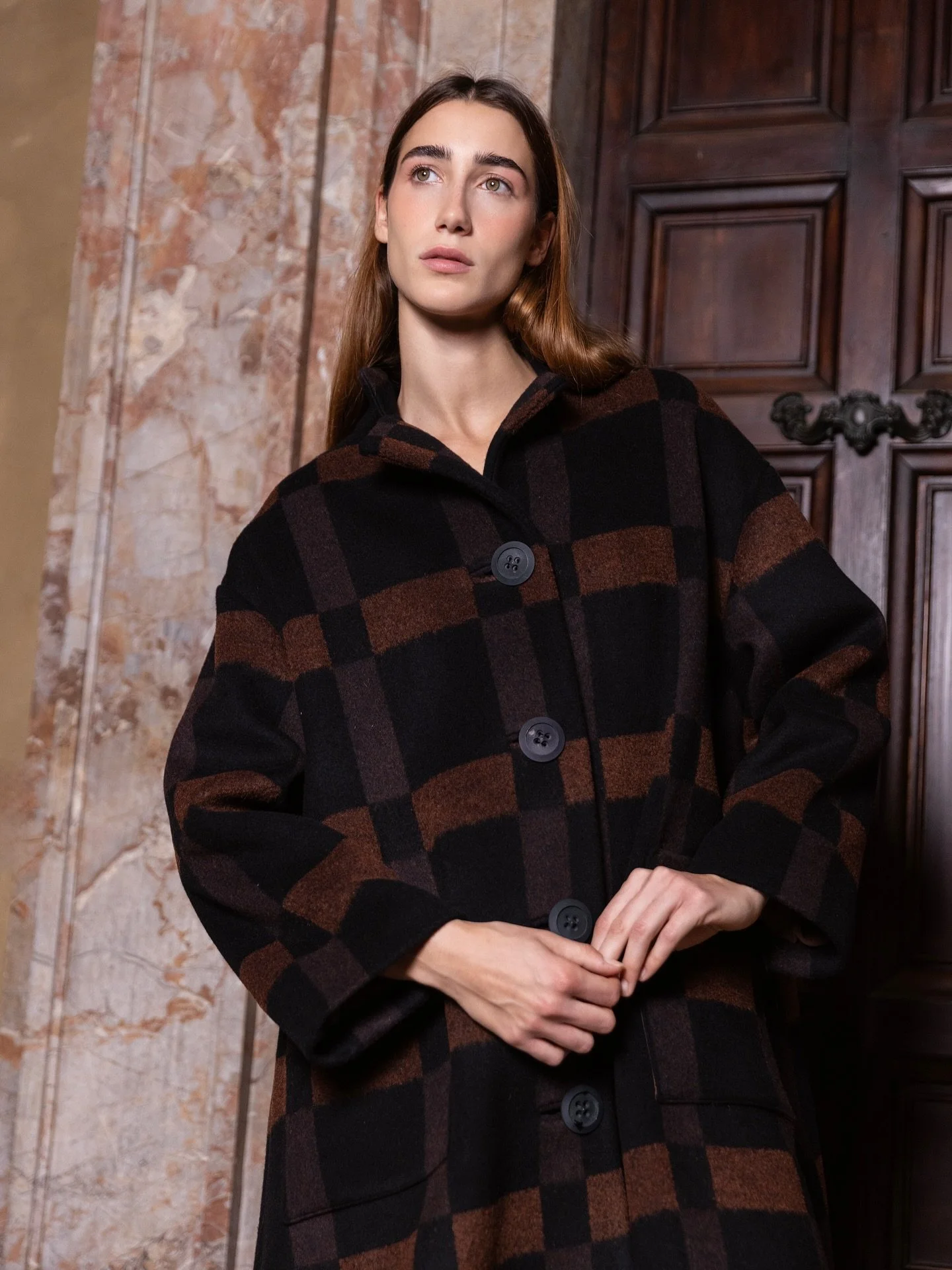 A/I 2025 Sottrazioni 
@romajewelryweek @lookedmodelmanagement 

📸: @claudiafrijiophotographer 

- Make-up/Hair @accademiaditrucco 
- Make-up/Hair Coordinator @noemiseveramua 

#sottrazionibydomitillafunghini

#fashion #fashionrunway #abbigliamento #