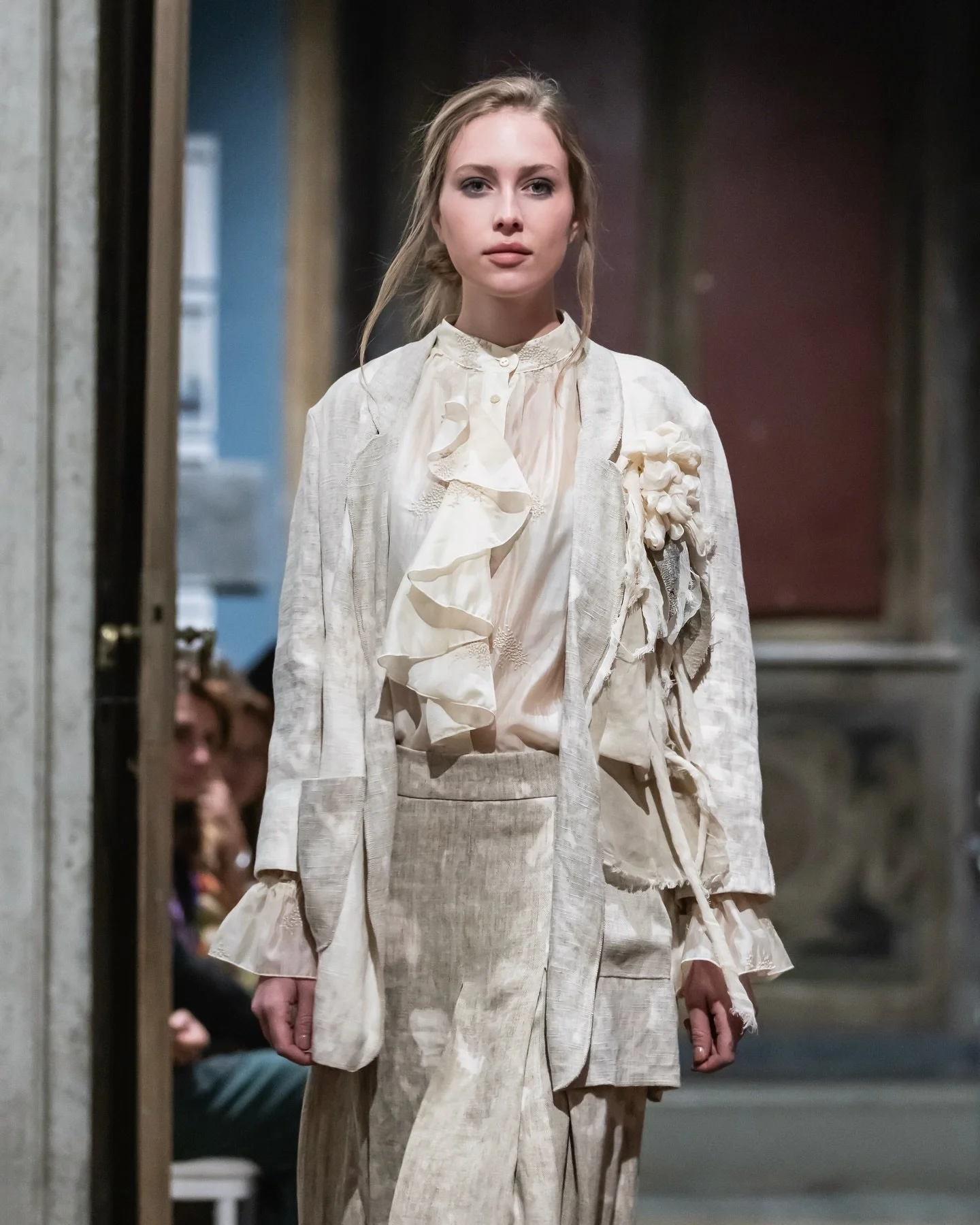 P/E 2026 Sottrazioni x Preposizioni🤍
@fabio_mazzeo_architects 

ALBUS
Capsule collection 

Designer
Domitilla Funghini

Runway photographer 
Claudia Frijo @claudiafrijiophotographer 

Creative Direction, Art Direction &amp; Regia 
Lesors studio @les