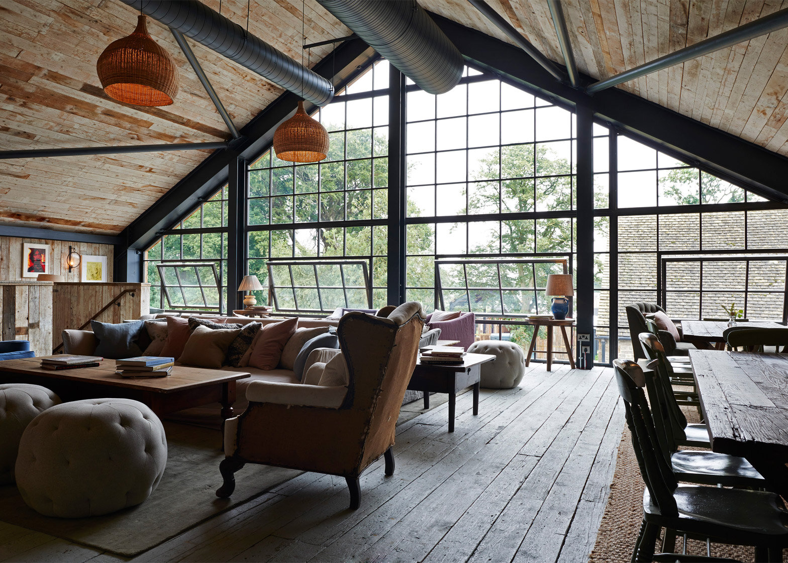 soho-house-farmhouse-members-club-michaelis-boyd-architecture-interiors-retreat-great-tew-oxfordshire-uk_dezeen_1568_10.jpg