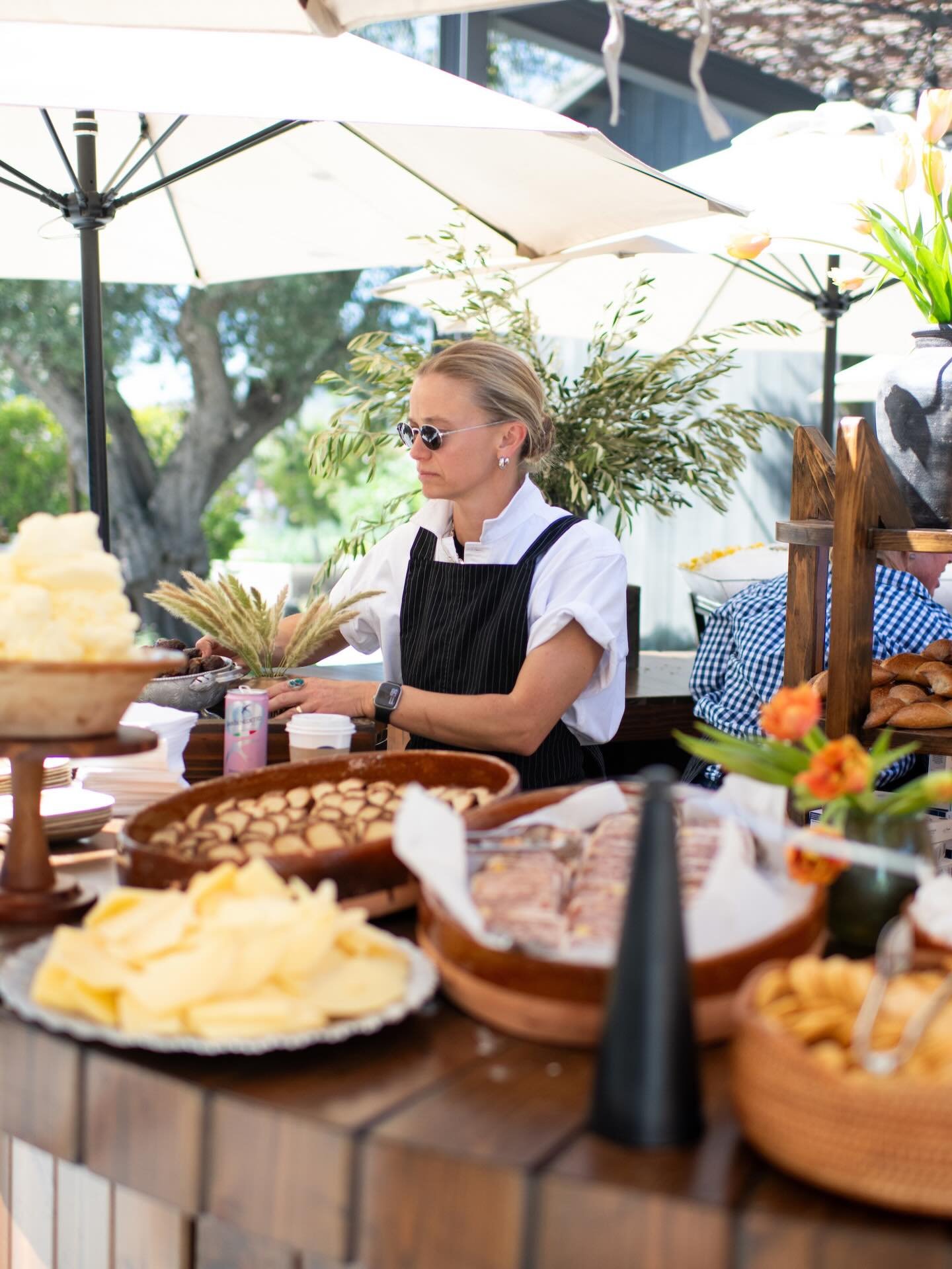 Ojai Food &amp; Wine is always one of our favorite events of the year. This year @daisynanryan joined @seastephaniefish, Alice Anderson of @amevive.wine and @jonyao of @katorestaurant for a conversation on what makes California such a compelling plac