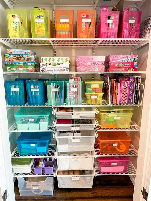 organizing kids closets
