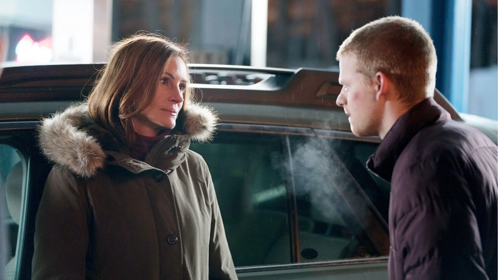 Julia Roberts and Lucas Hedges