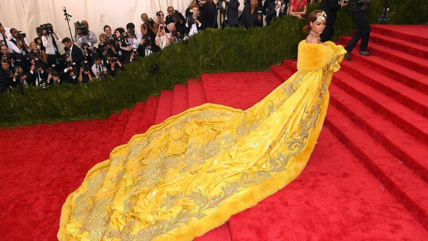 Rihanna parades the most famous dress since Liz Hurley's
