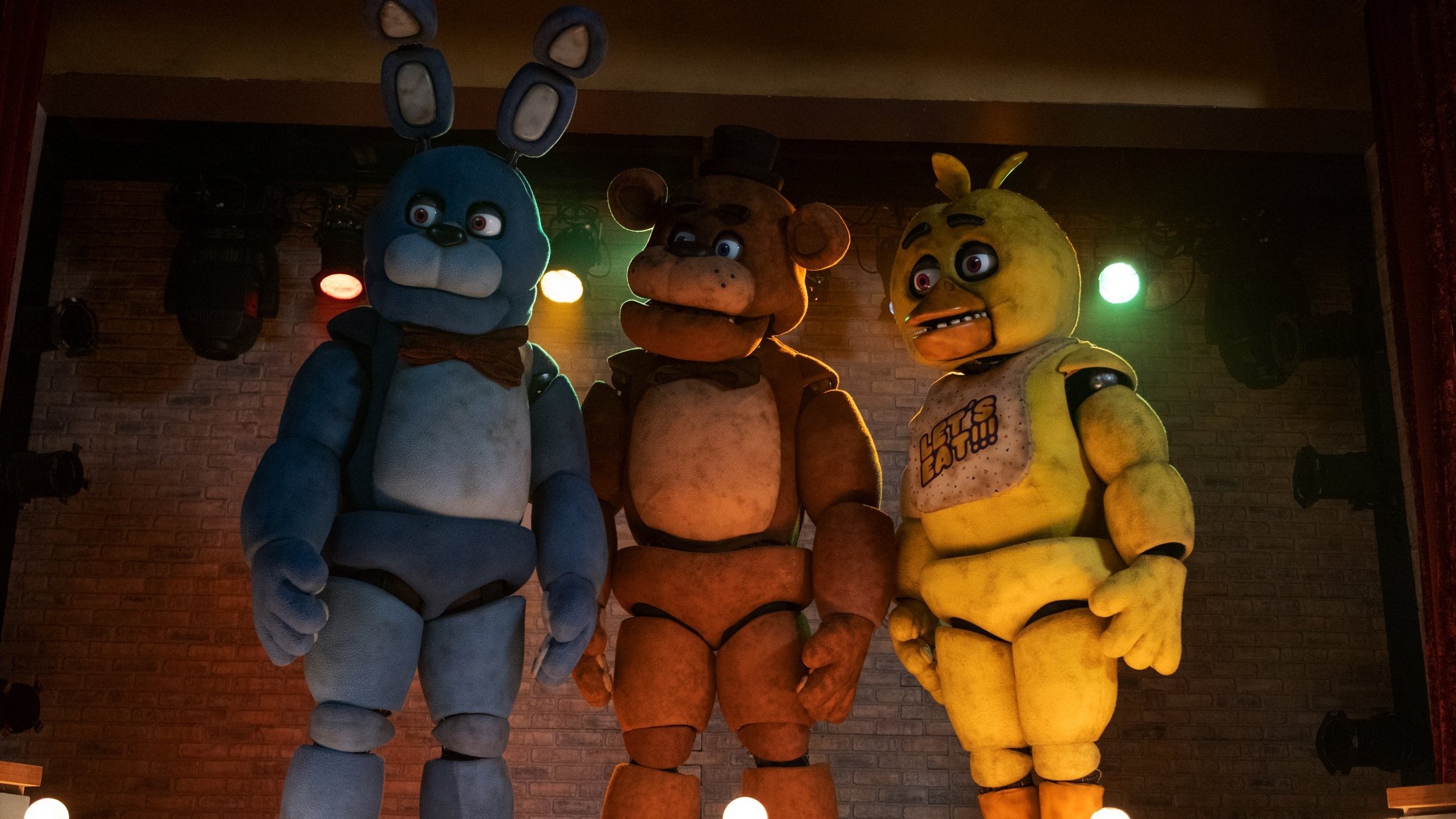 Five Nights at Freddy's' Review: Josh Hutcherson and a Crew of Killer  Puppets in a Scare-Free Bore Fest