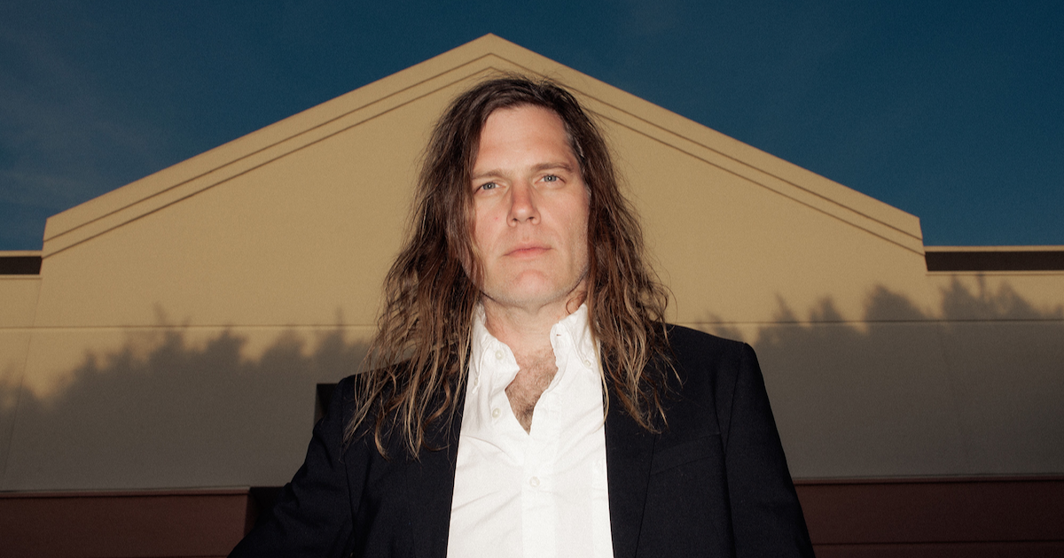 Episode 329 - Fruit Bats return!