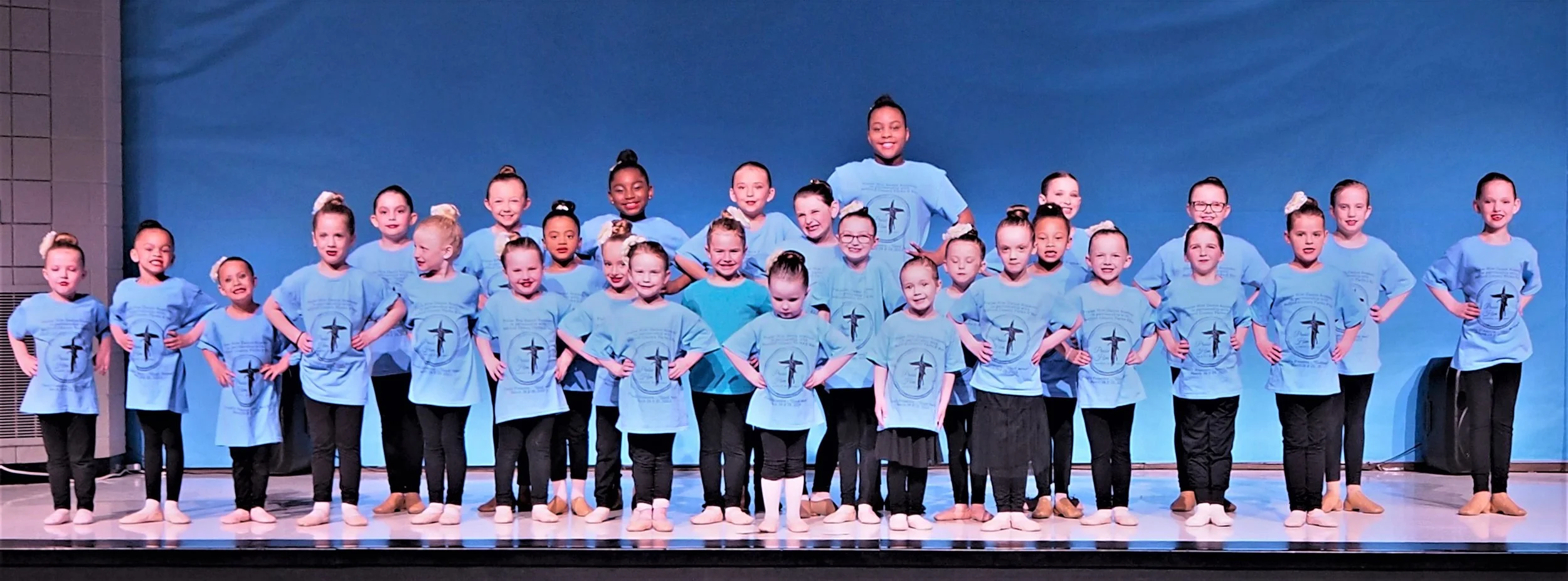 Christian Tambourine Dancers Uniform