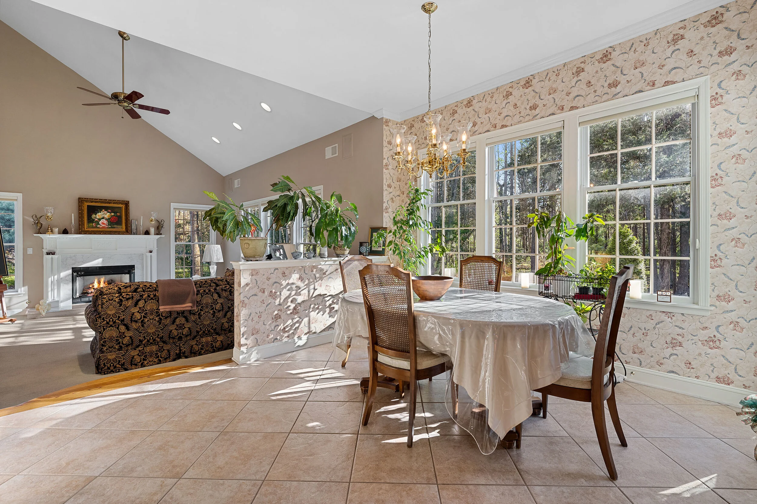 Kitchen1g.jpg