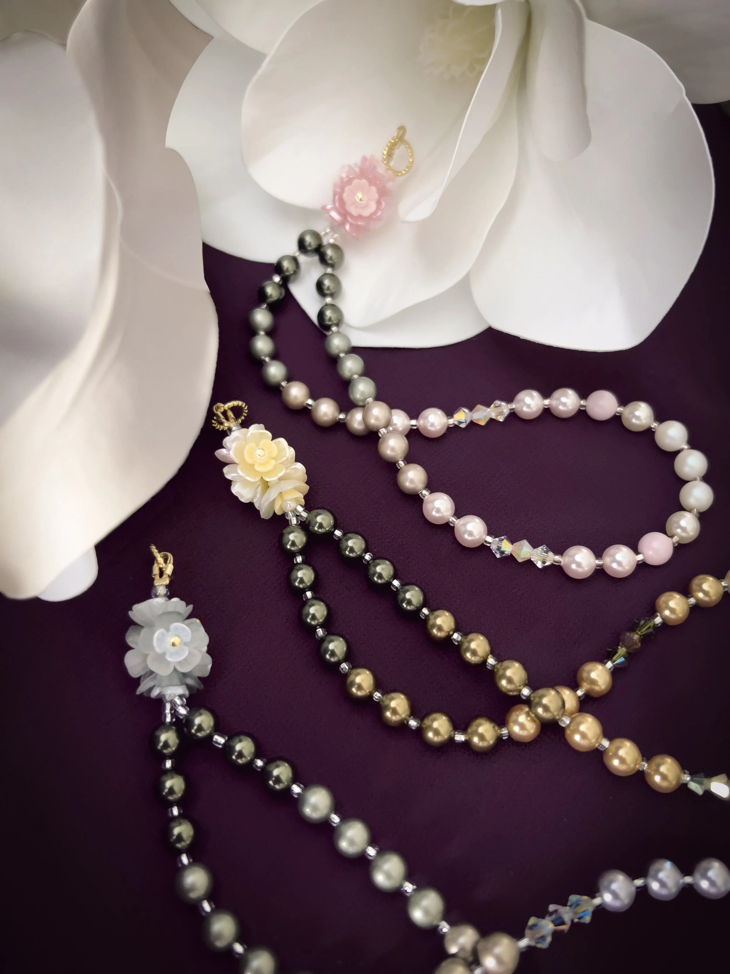 Pocket Petals Tasbih Phone Charm: Wildflowers Collection (New Ramadan 2026 Exclusive)