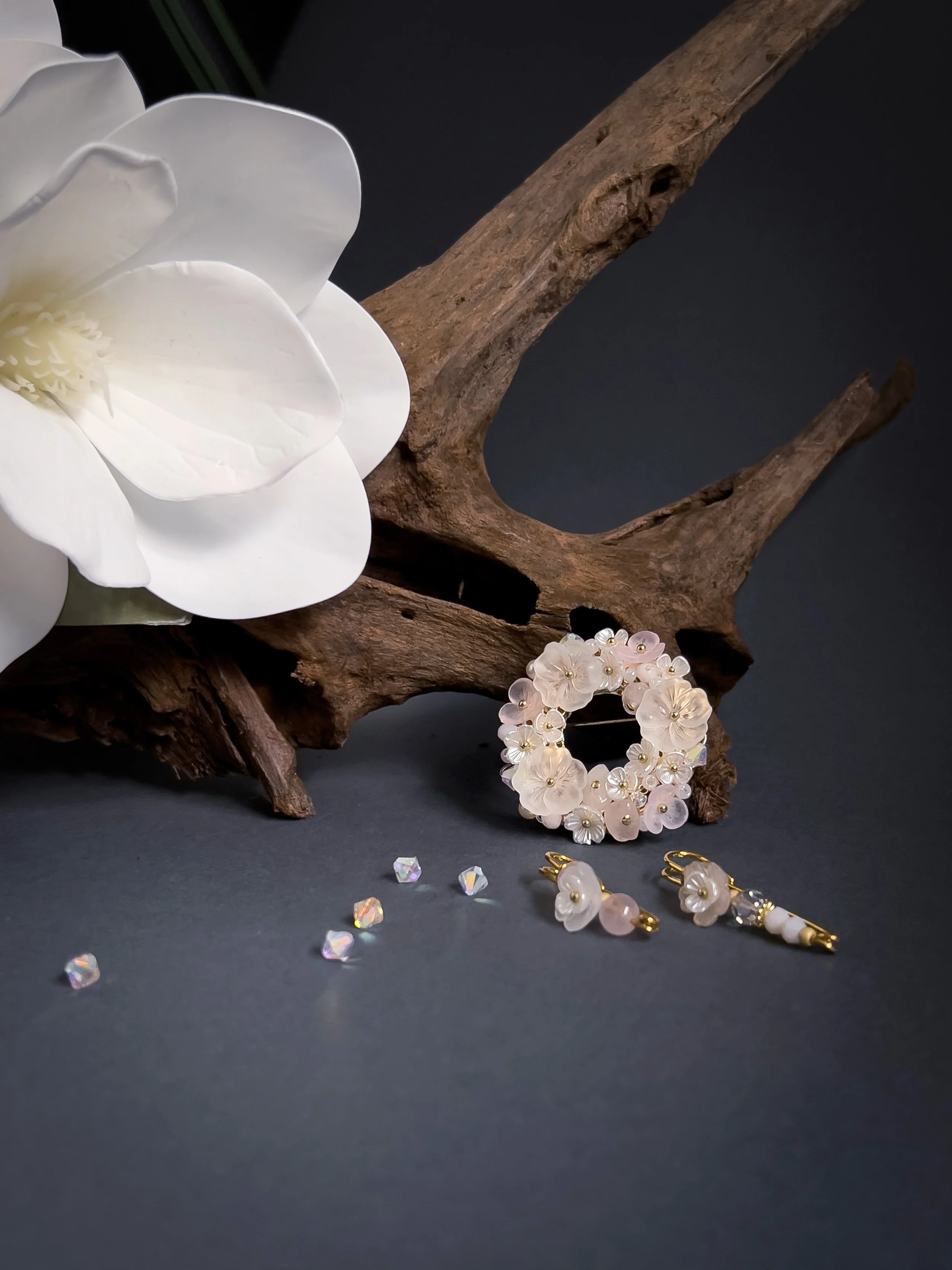 Botanical Brooch: Pocket Full of Pansies (New)