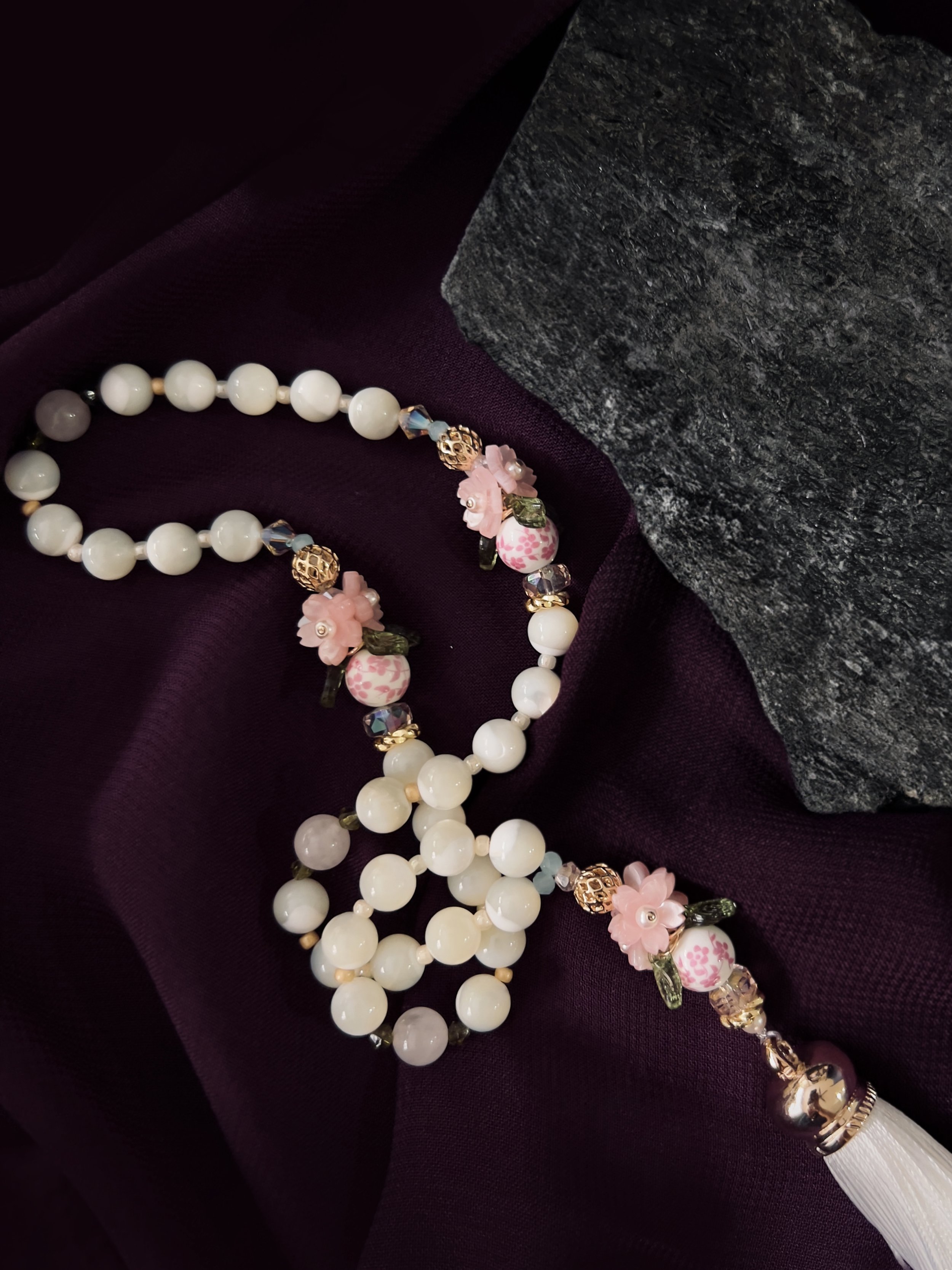 White Tea and Potpourri Tasbih : Natural Shell
