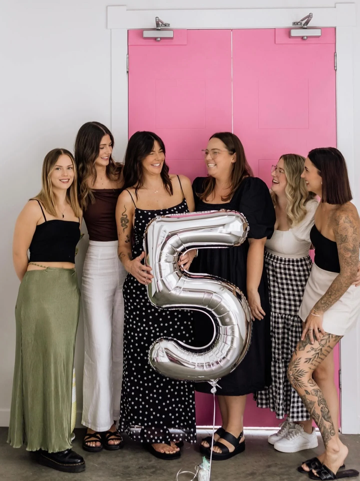 Today Neon Blonde turns 5 🎀

Five years of blondes, brondes, big transformations, tiny trims, long appointment chats, and a lot of laughs in between.

To our incredible team (past and present) thank you for being part of the journey. Every single pe