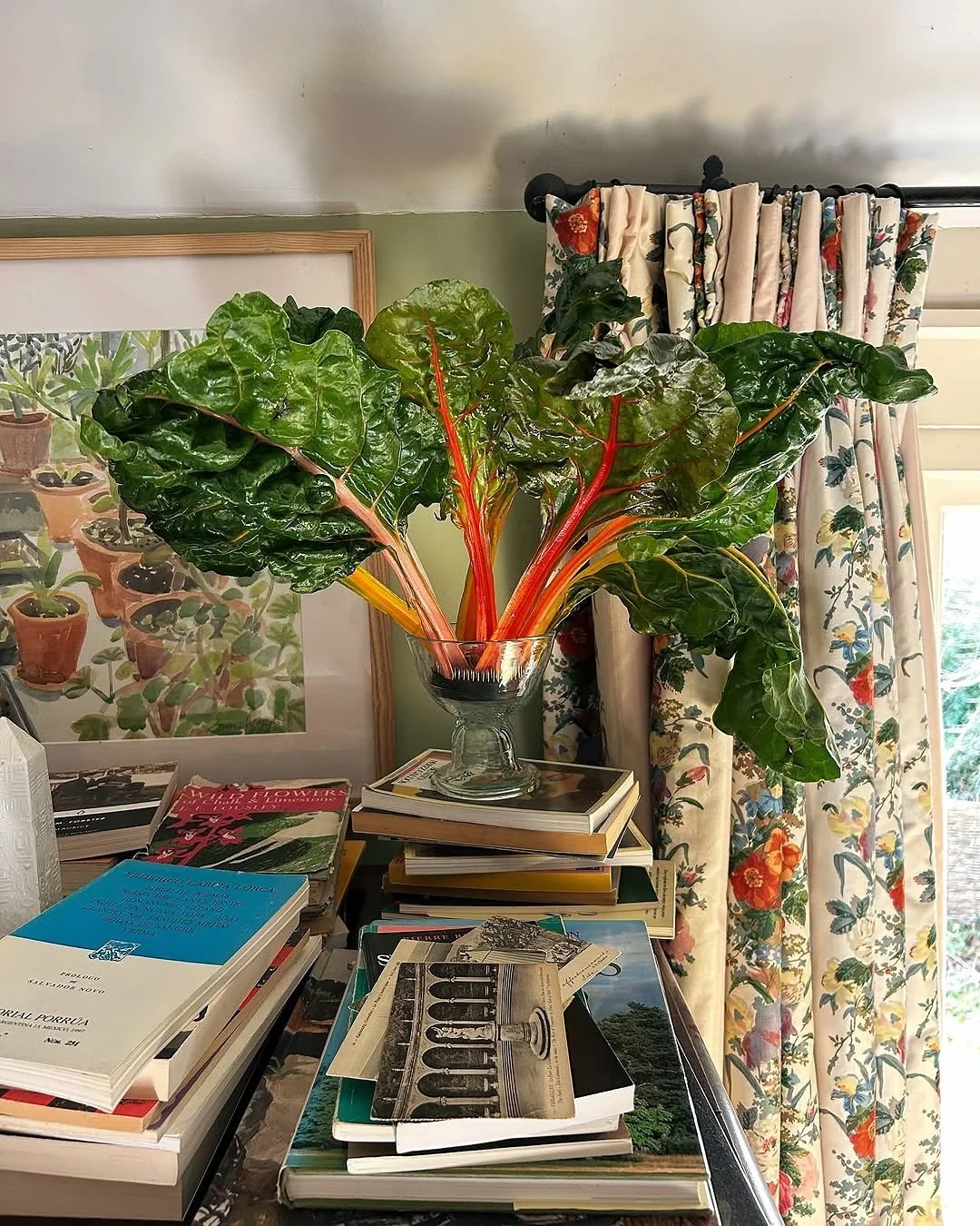 These library leaves are so #nourcoded and @dopamine_____dressing. If you understand that sentence, you understand us 🙂&zwj;↕️

via @sean_anthony_pritchard