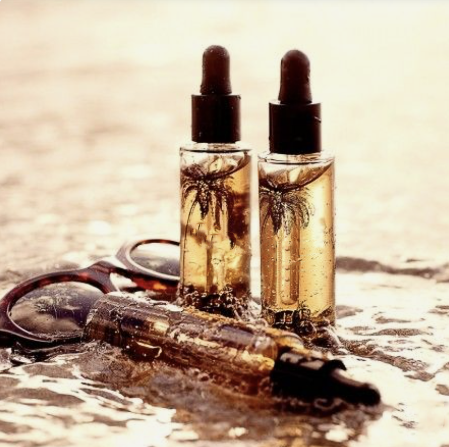 CONTOURING WITH SELF-TAN