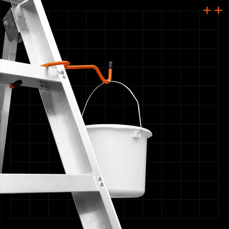 Step Handy - A versatile hook